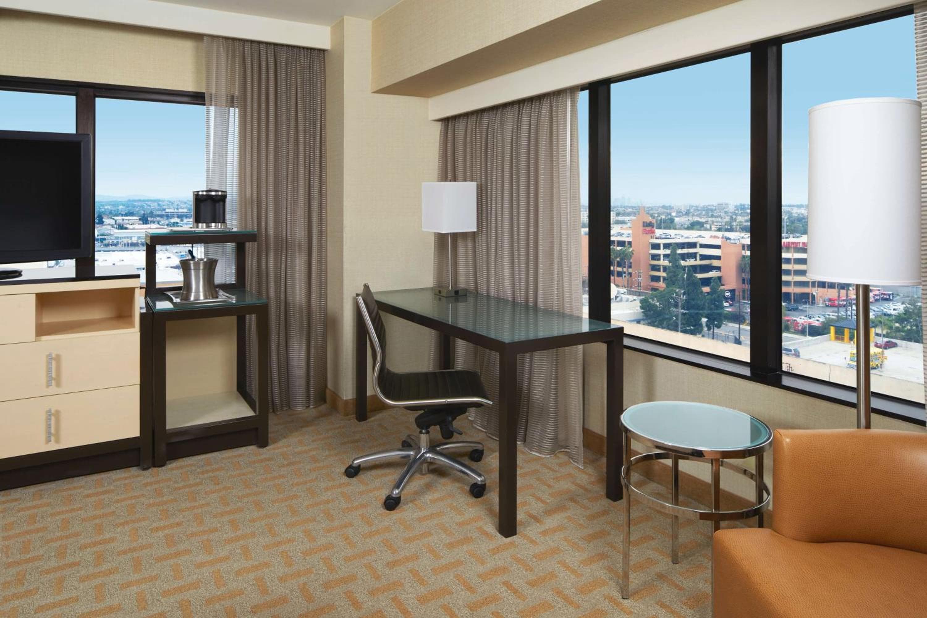 Hilton Aeroporto di Los Angeles — 25
