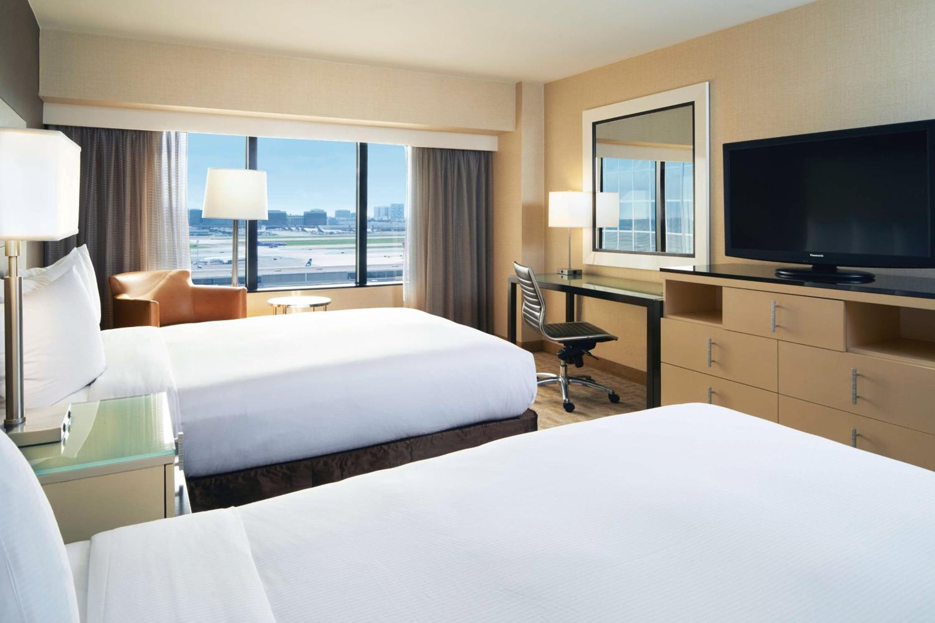 Hilton Aeroporto di Los Angeles — 26