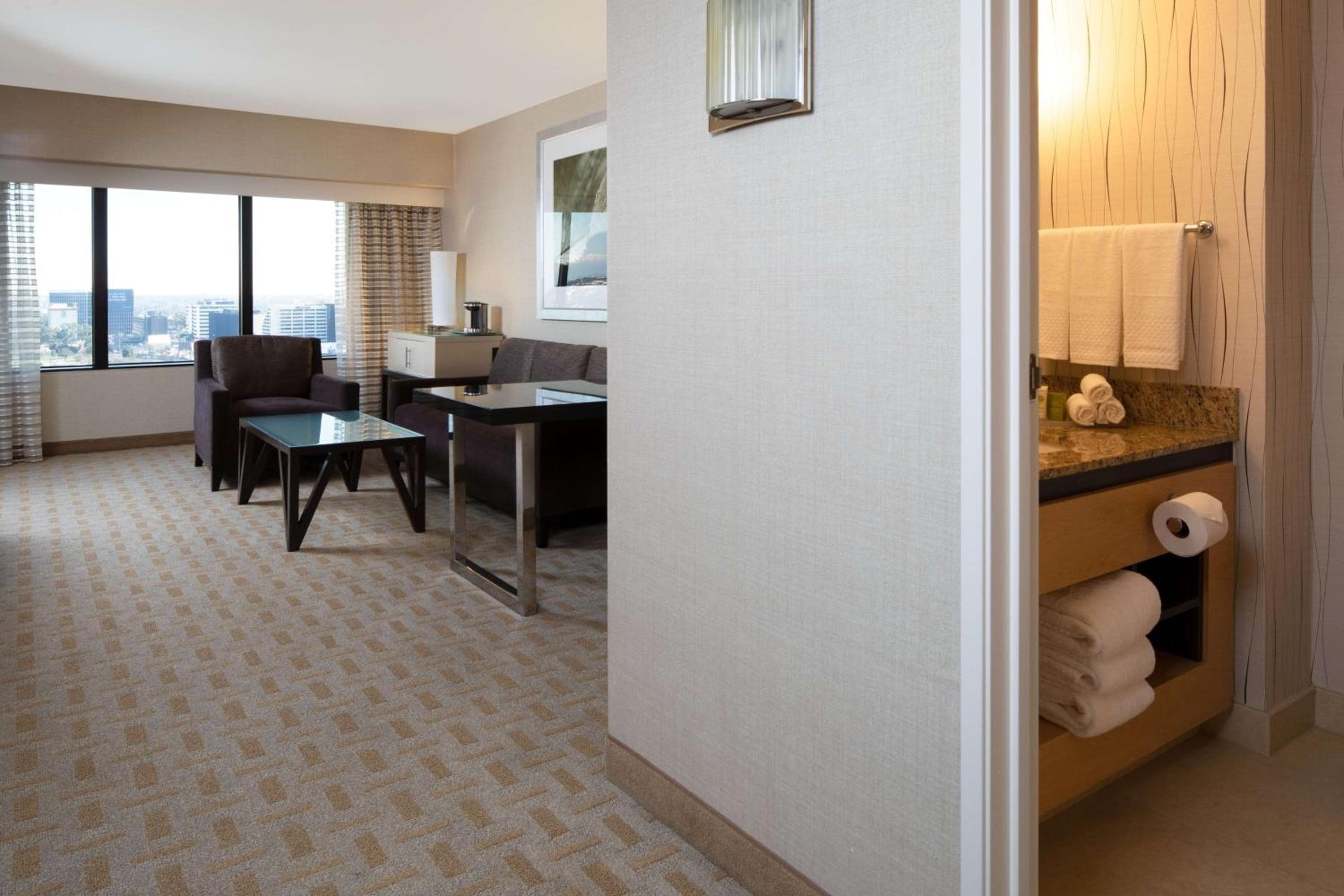 Hilton Aeroporto di Los Angeles — 30