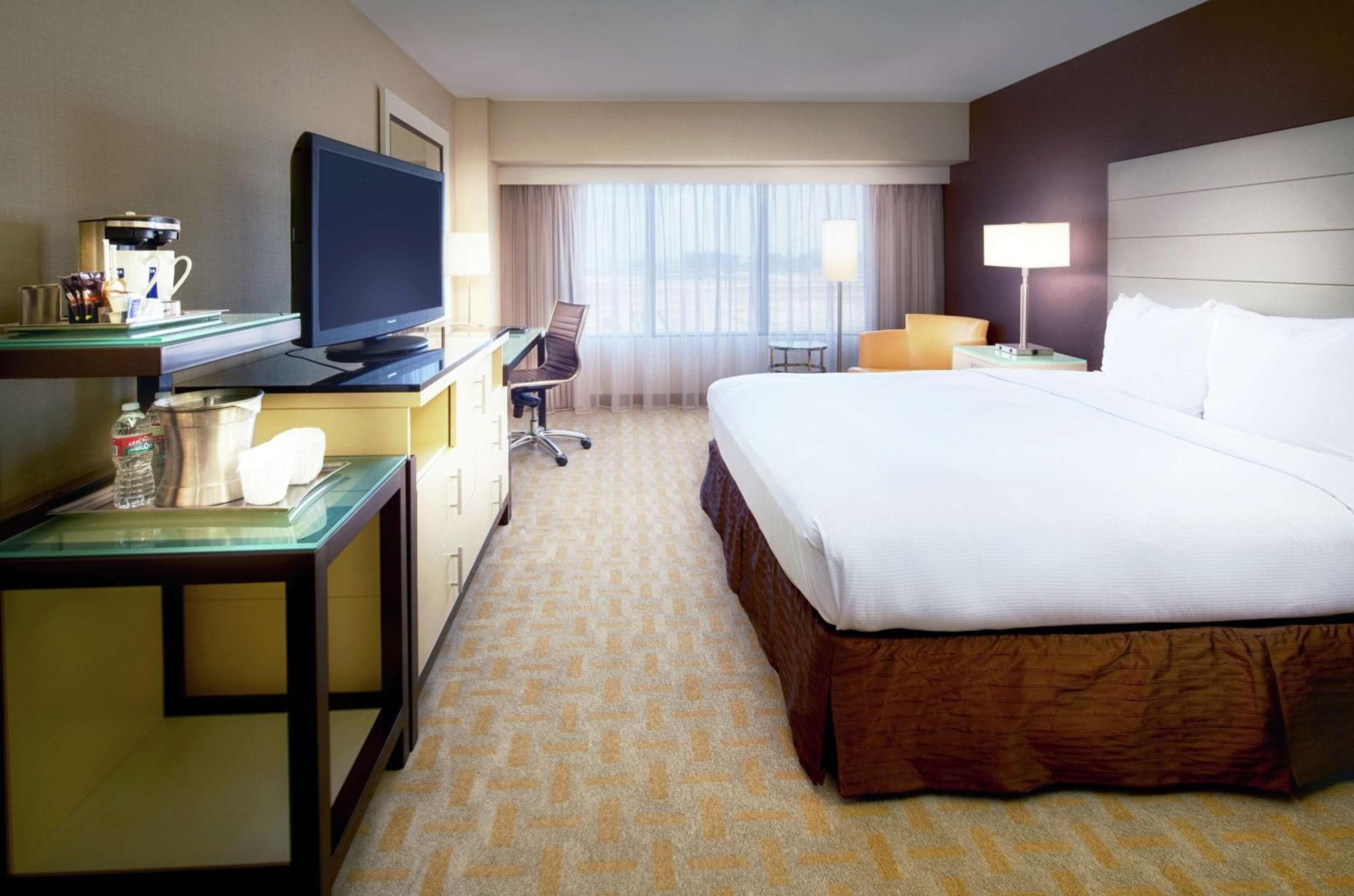 Hilton Los Angeles Airport — 20