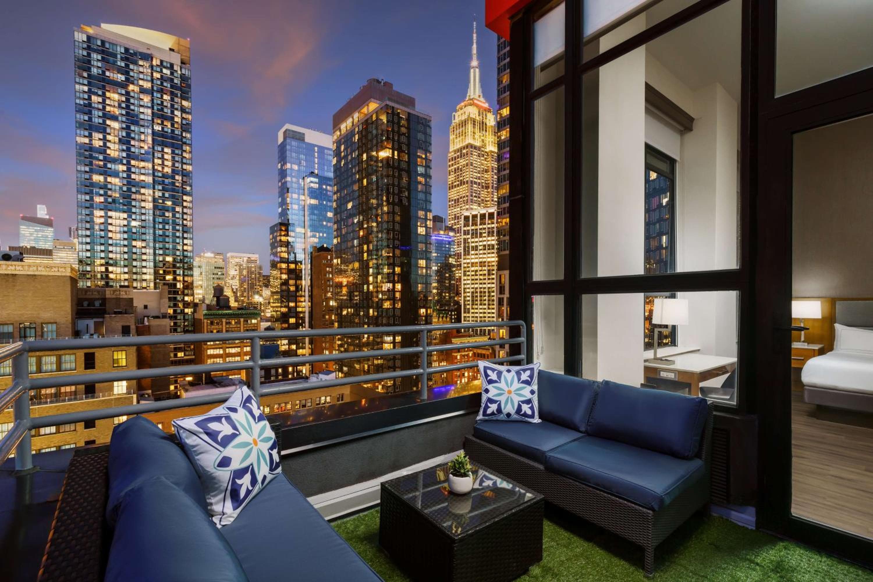 DoubleTree by Hilton Hotel New York City - Chelsea — 26