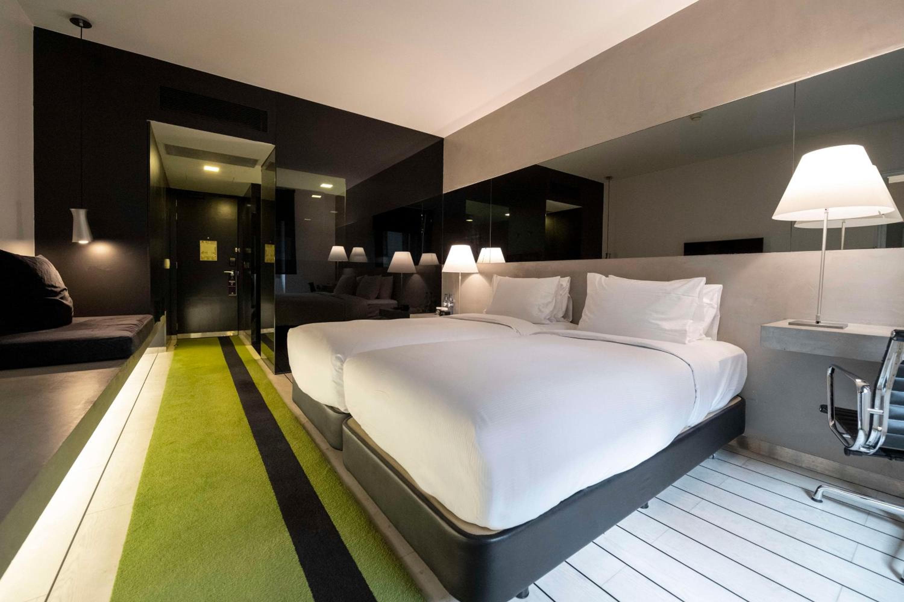 DoubleTree by Hilton Lisbon Fontana Park — 27