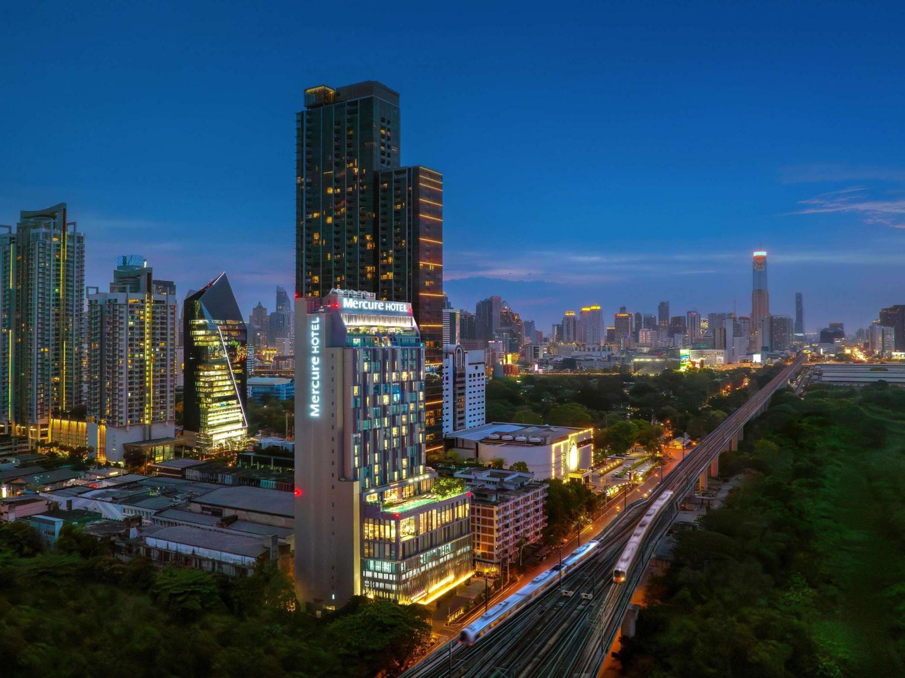 Mercure Bangkok Makkasan — 1