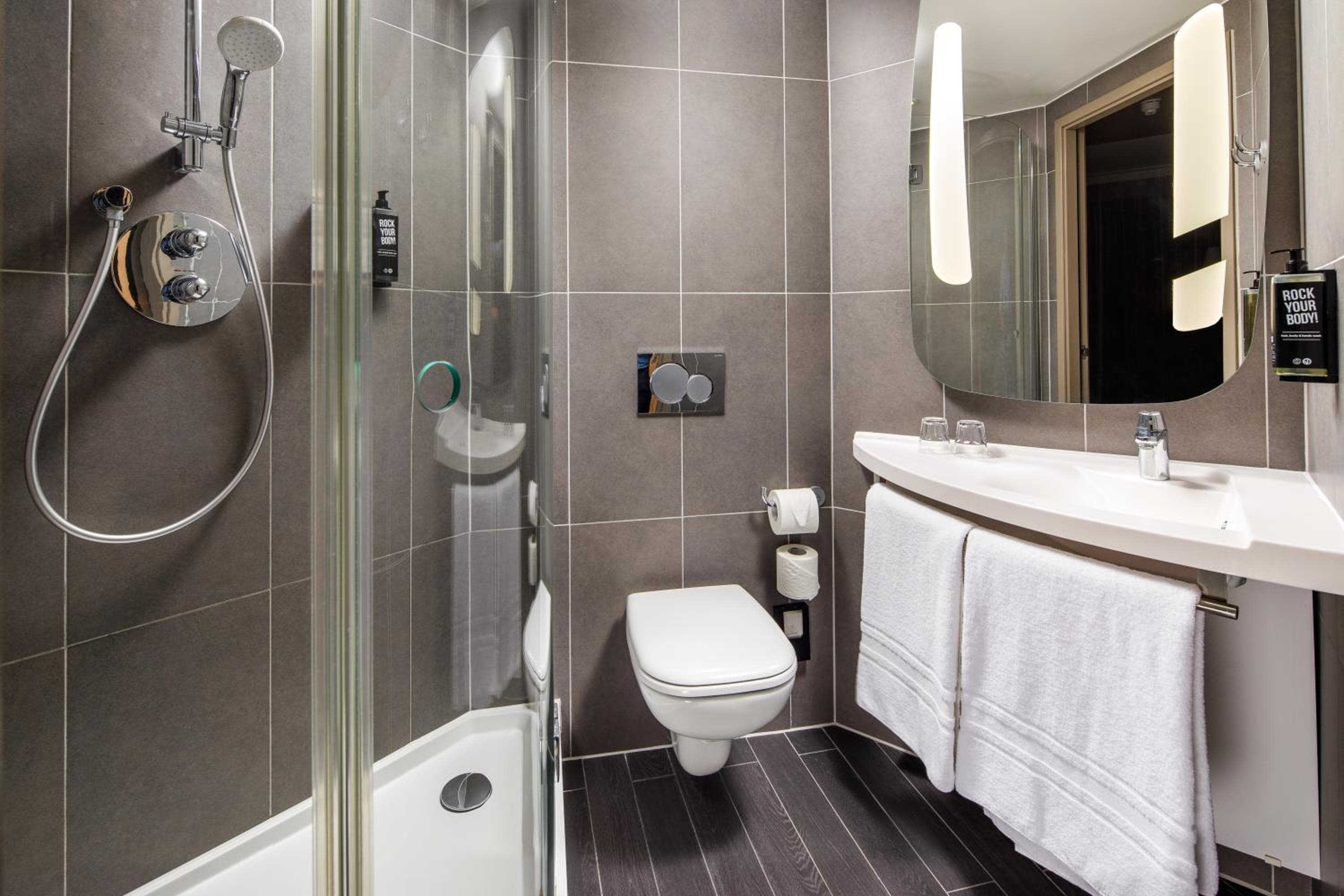 ibis London Canning Town — 29