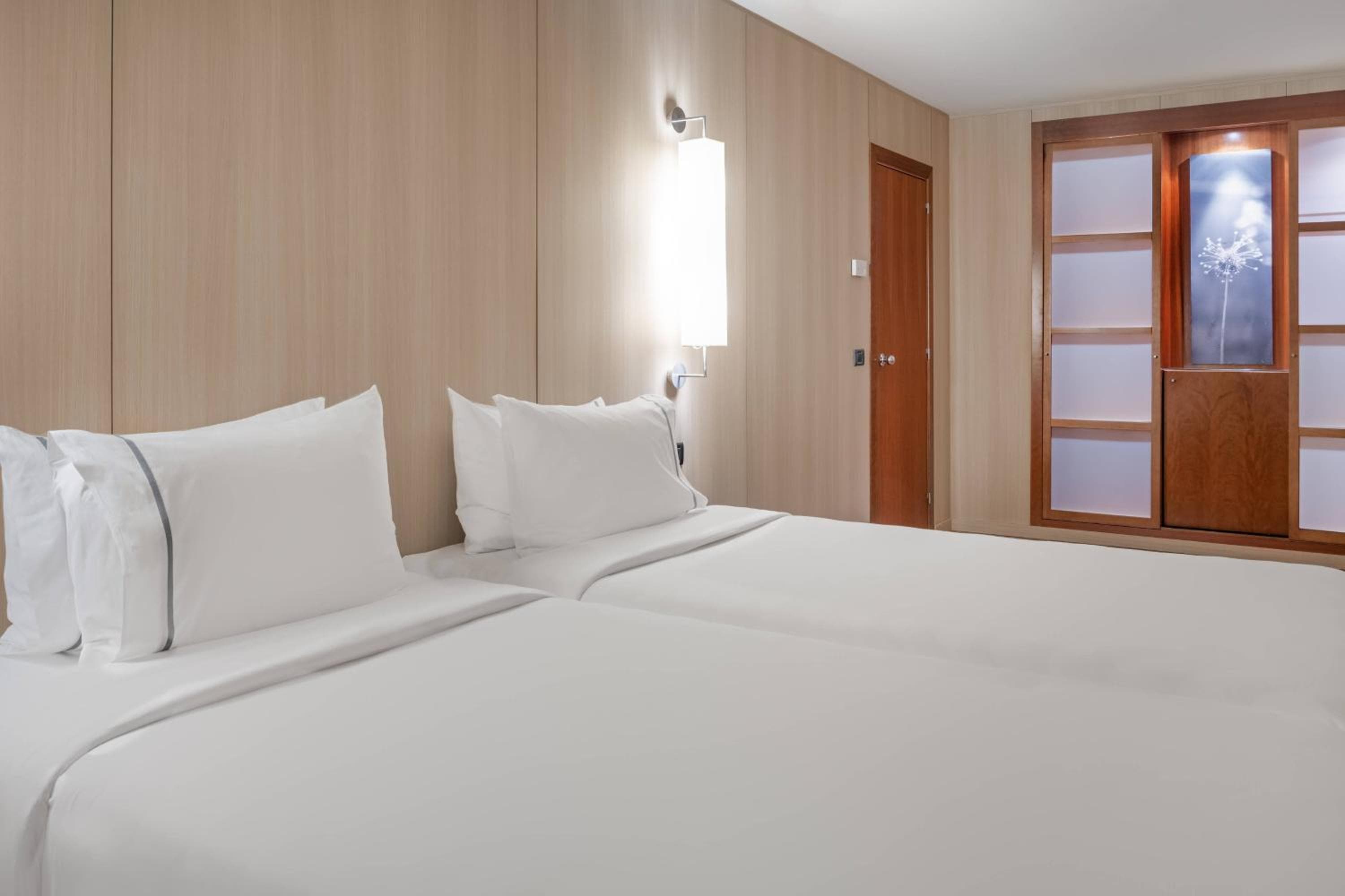 AC Hotel Málaga Palacio by Marriott — 30