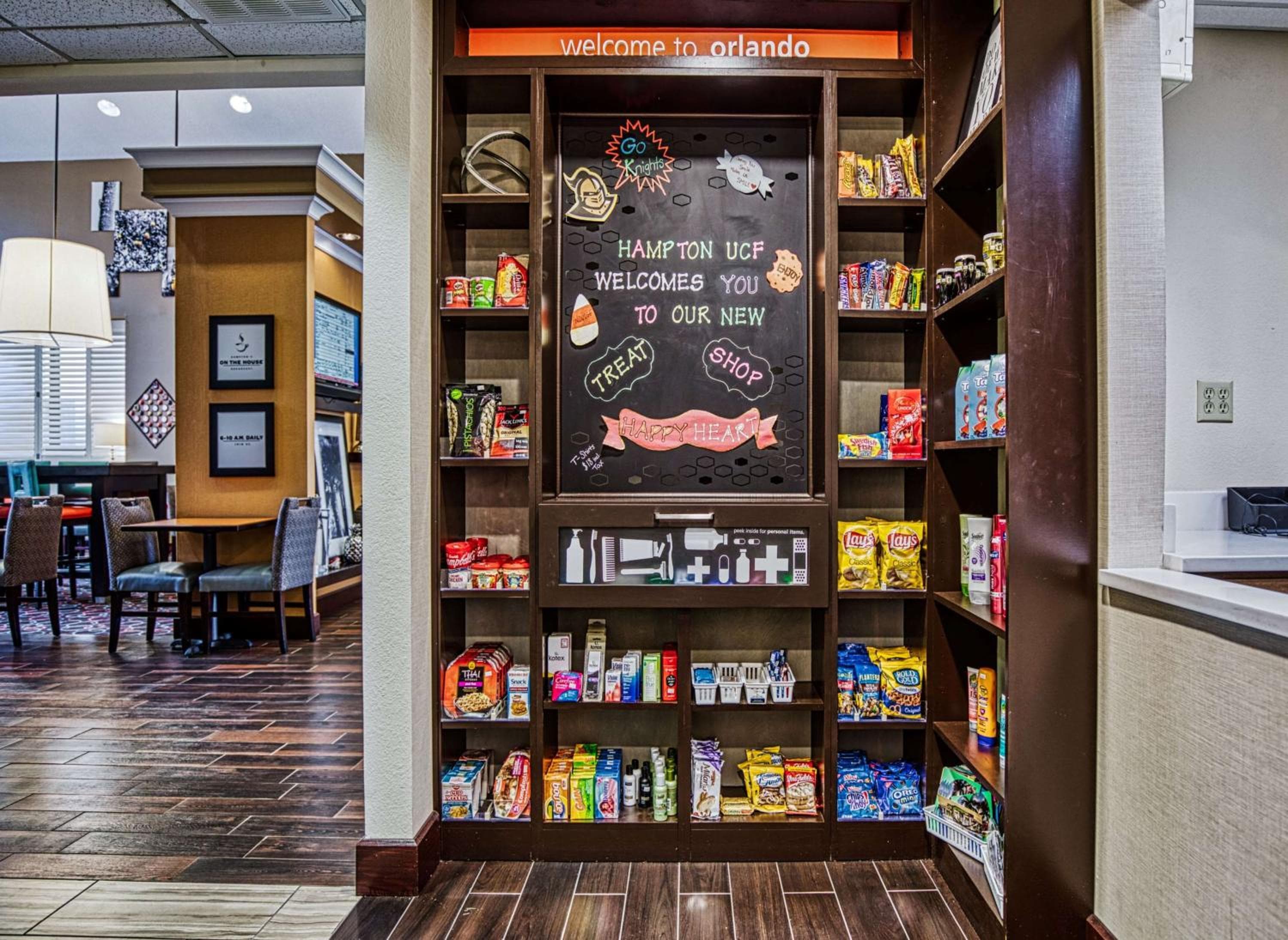 Hampton Inn & Suites Orlando-Est UCF — 9