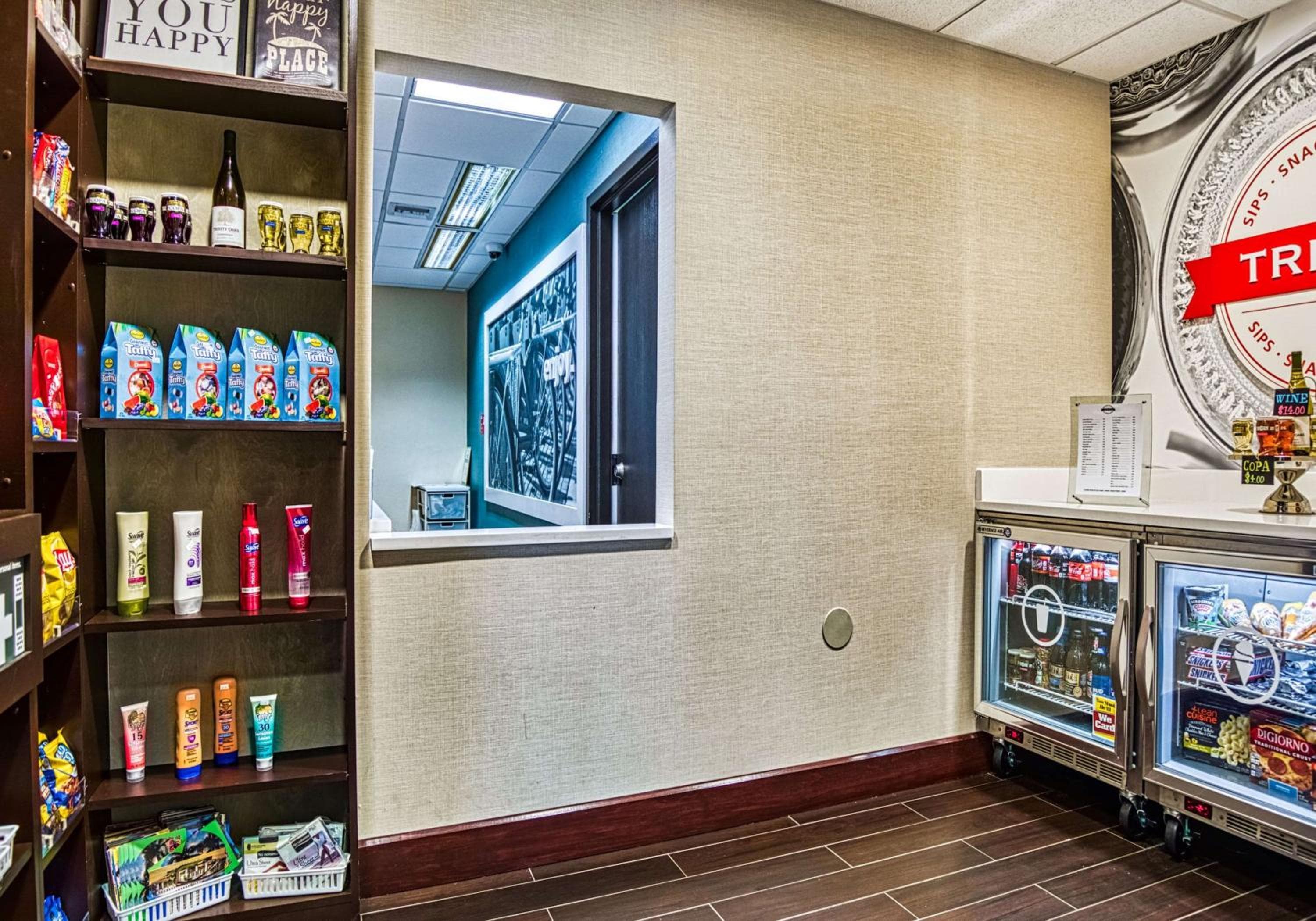 Hampton Inn & Suites Orlando-Est UCF — 11