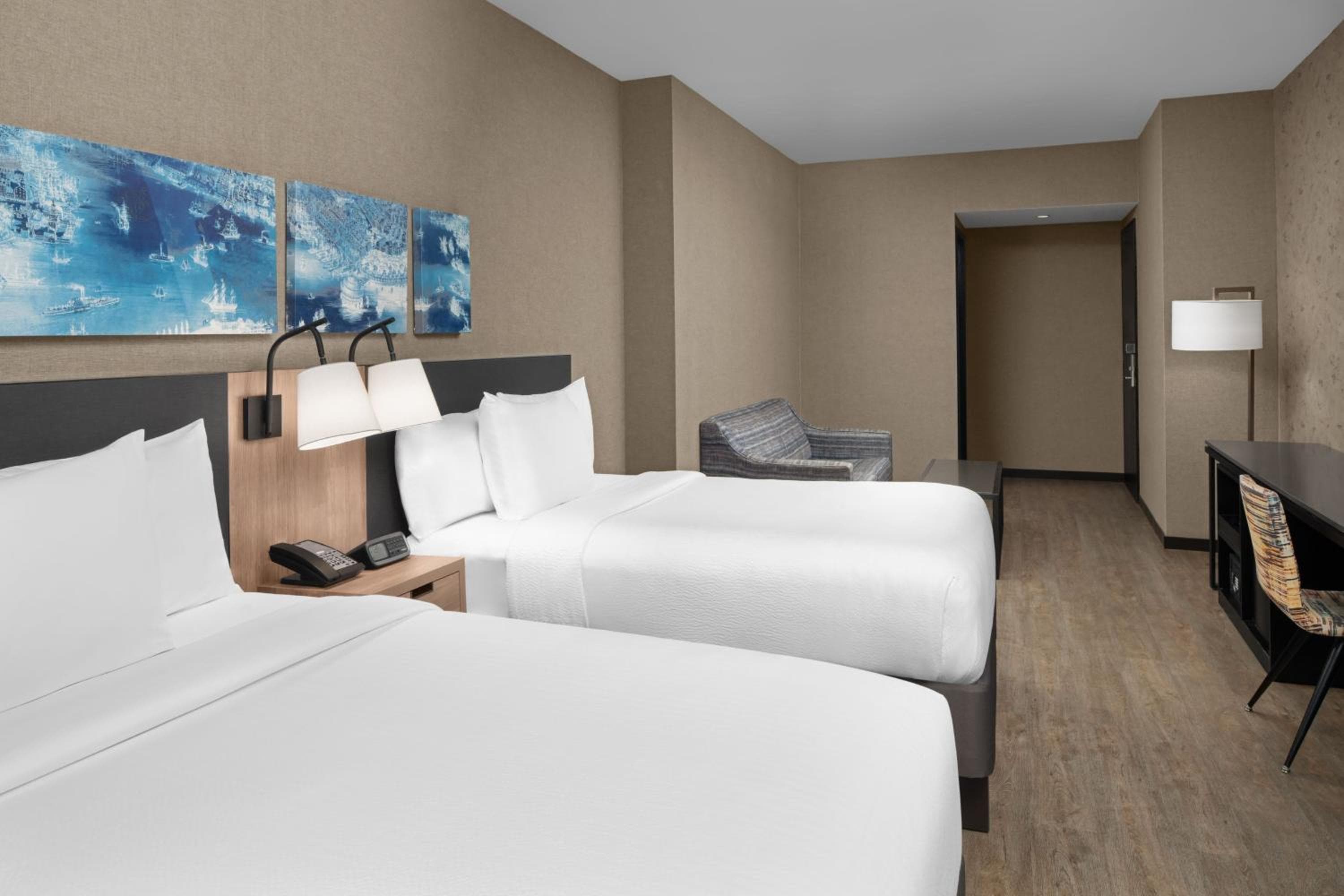 Courtyard by Marriott New York World Trade Center Area — 7