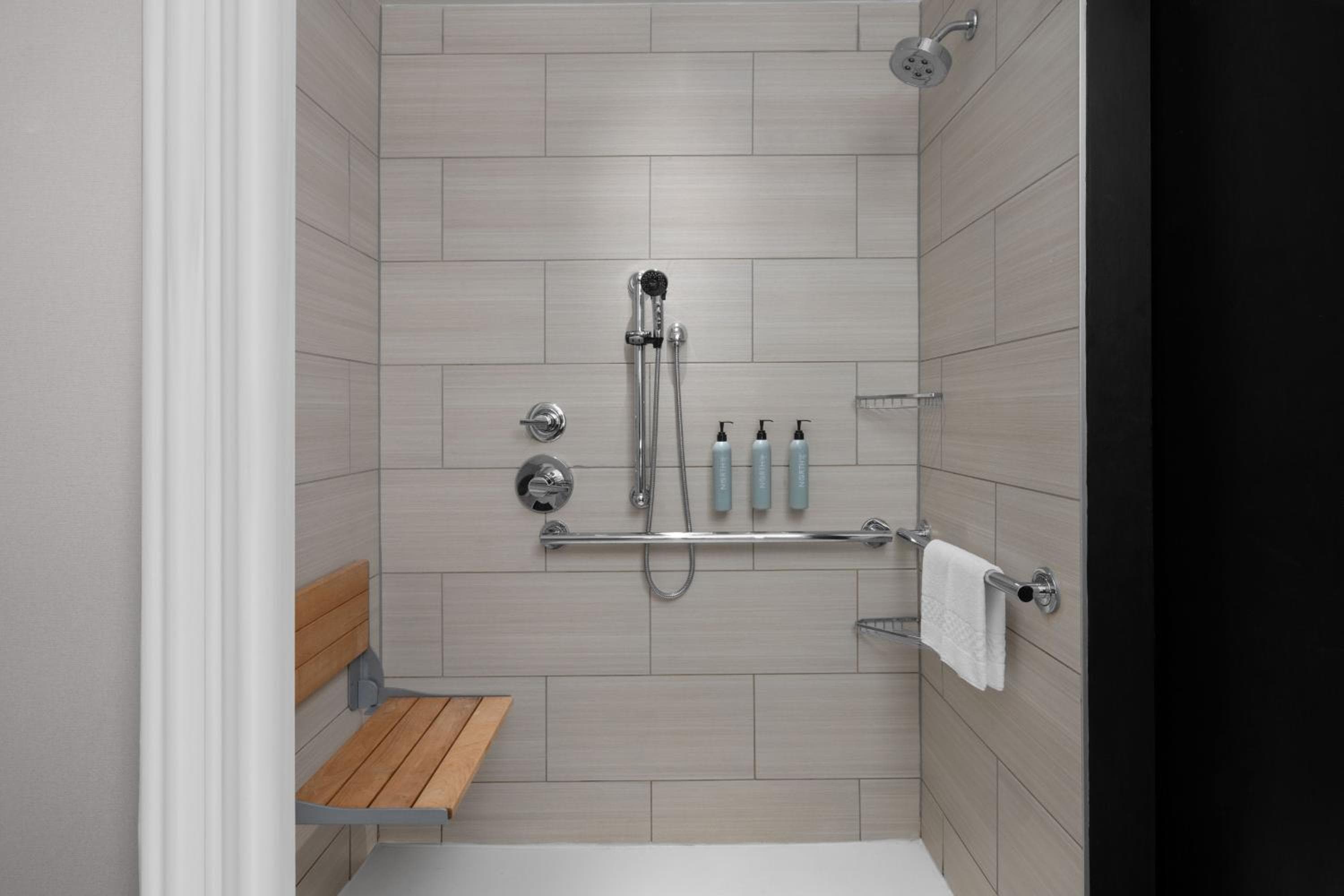 Courtyard by Marriott New York World Trade Center Area — 21