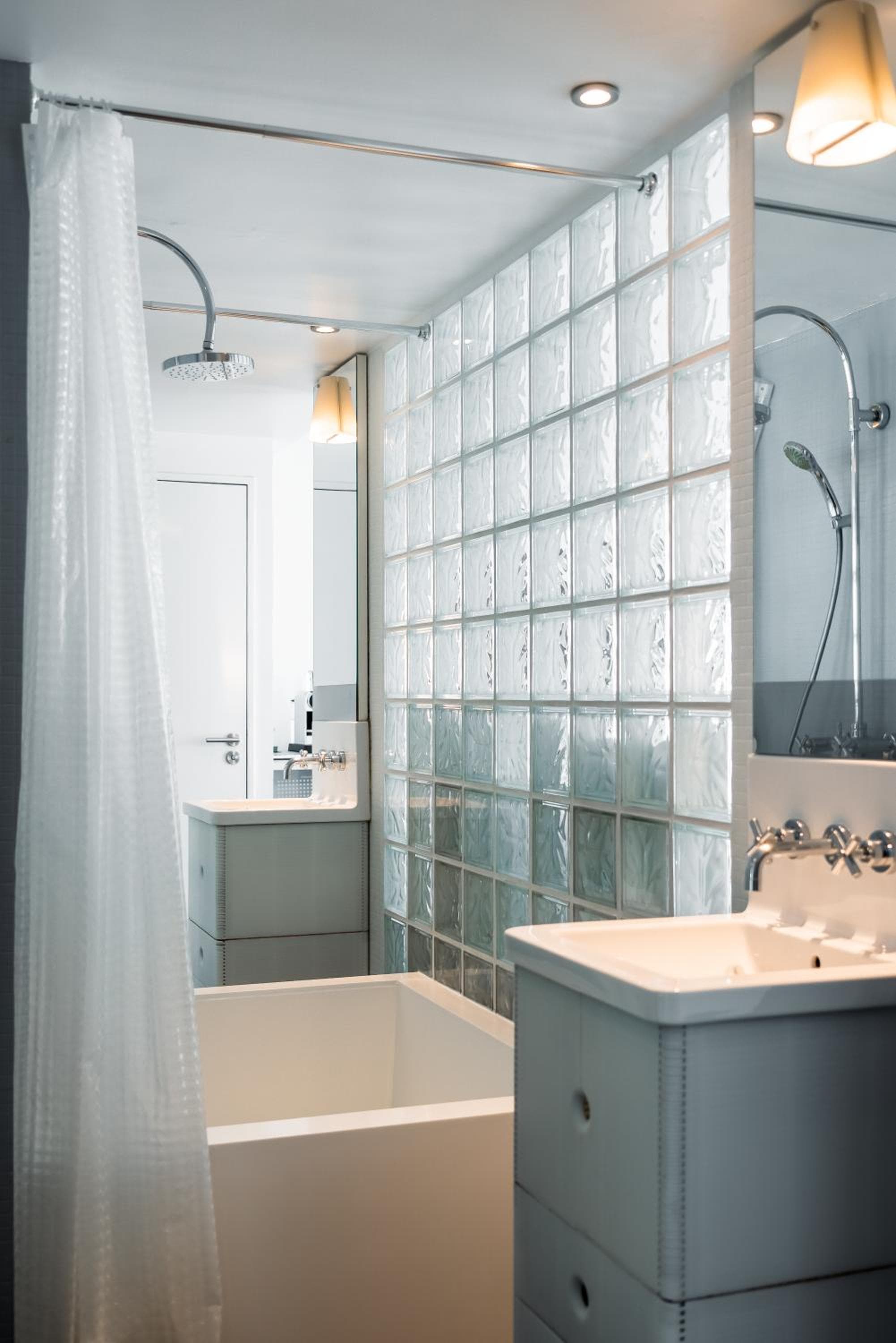 Kube Hotel París - Bar de hielo — 25