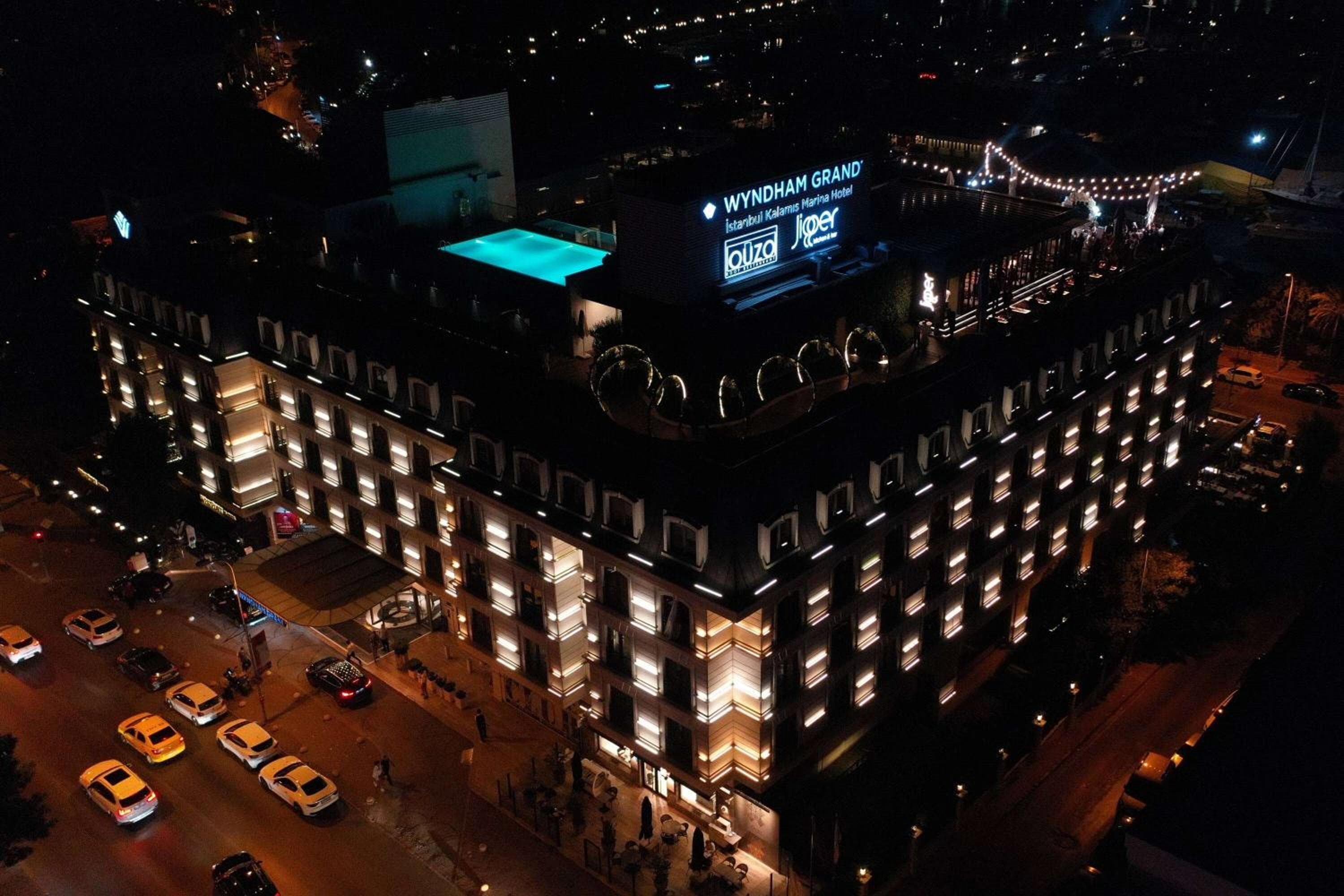 Wyndham Grand Istanbul Kalamış Marina Hotel — 3