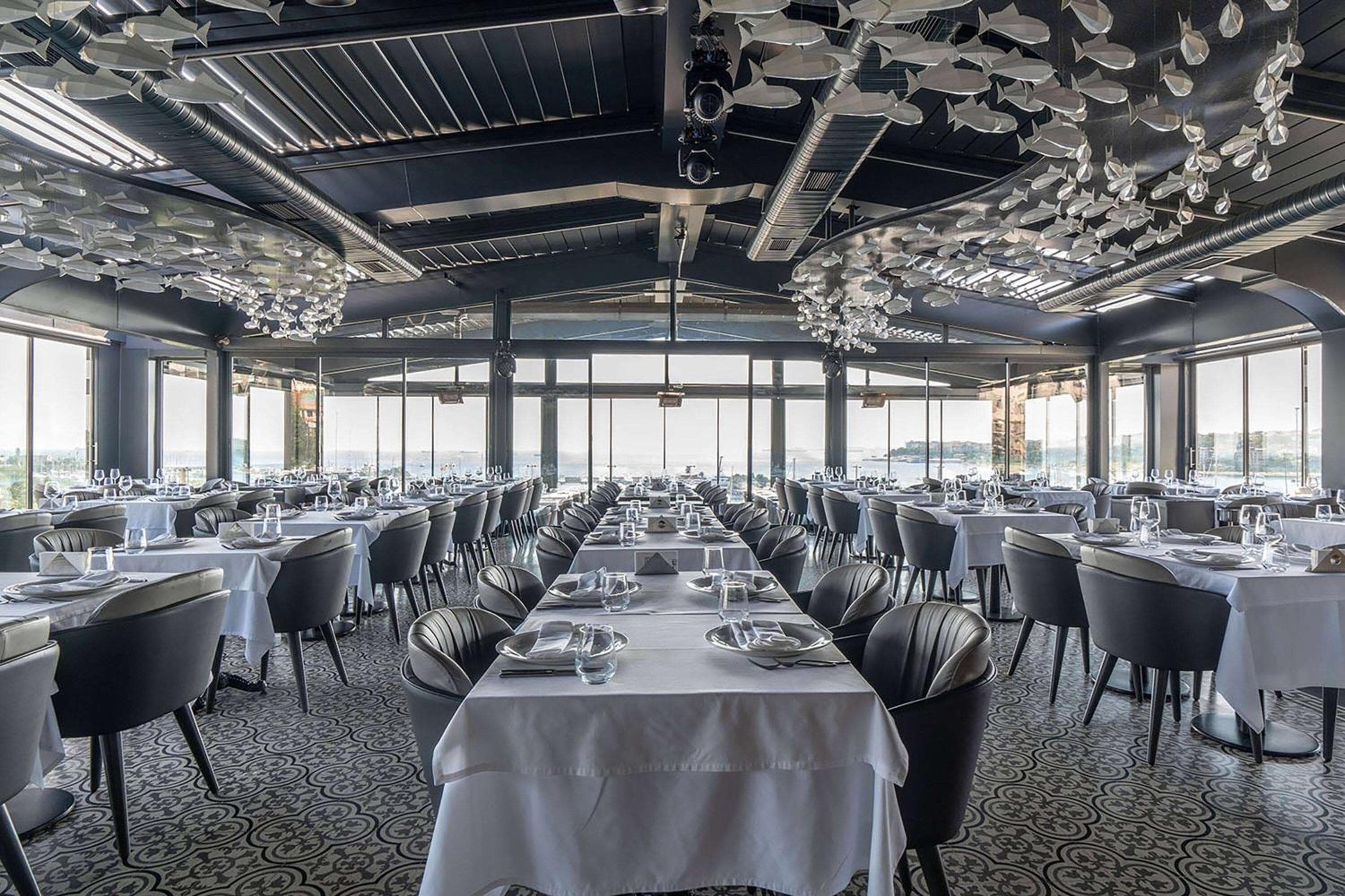 Wyndham Grand Istanbul Kalamış Marina Hotel — 13