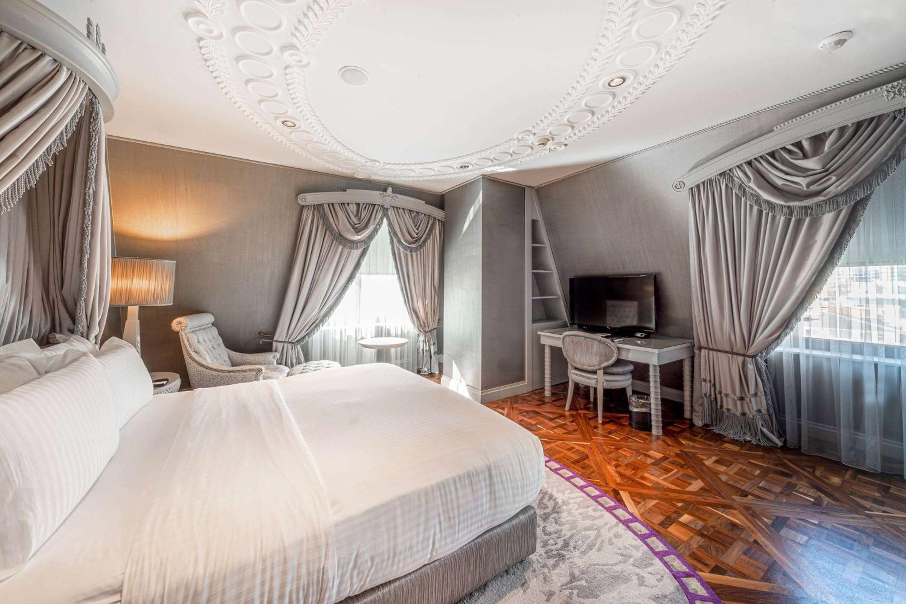 Wyndham Grand Istanbul Kalamış Marina Hotel — 26