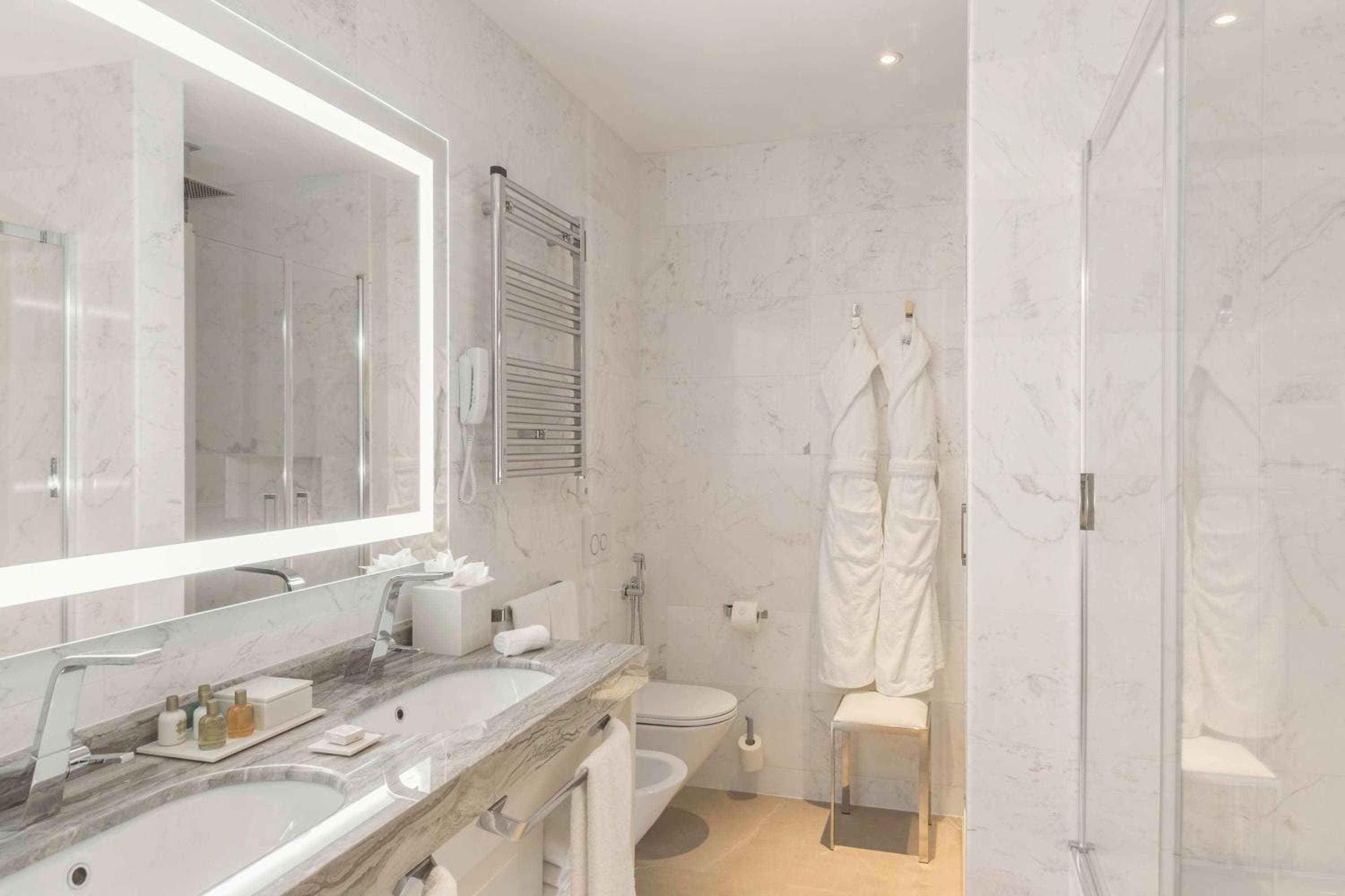 Aleph Rome Hotel, Curio Collection By Hilton — 9