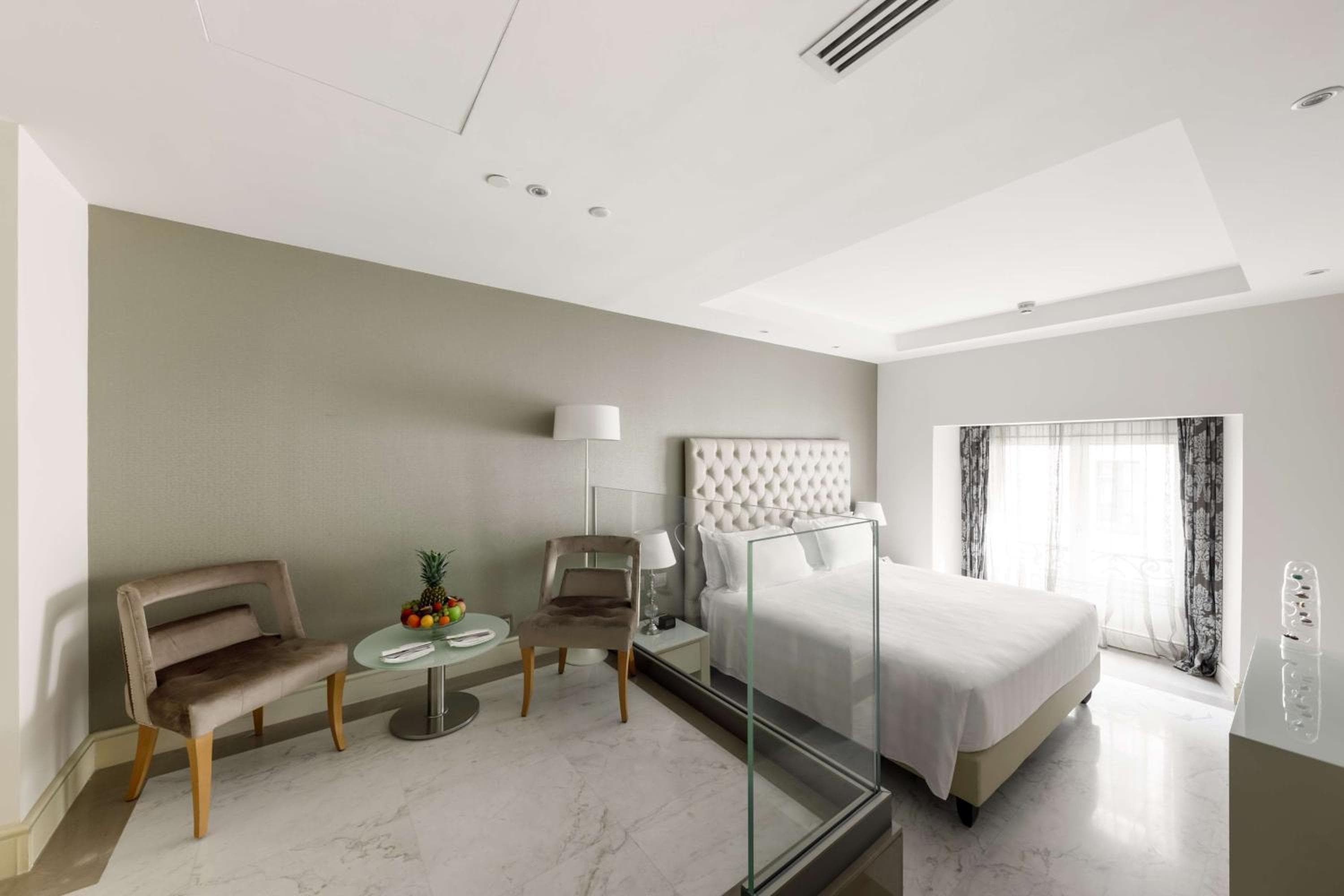 Aleph Rome Hotel, Curio Collection By Hilton — 4