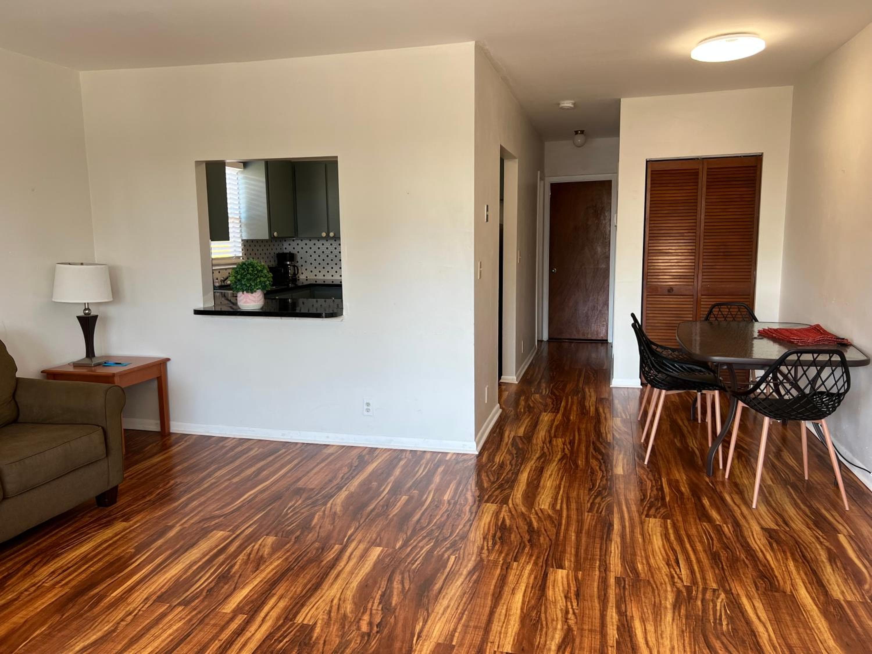 Dee Jay Beach Resort — 28