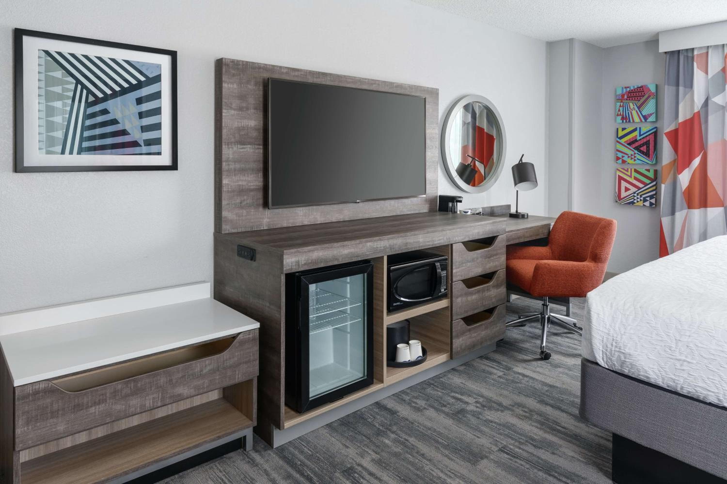 Hampton Inn & Suites Tampa Ybor City Downtown — 24