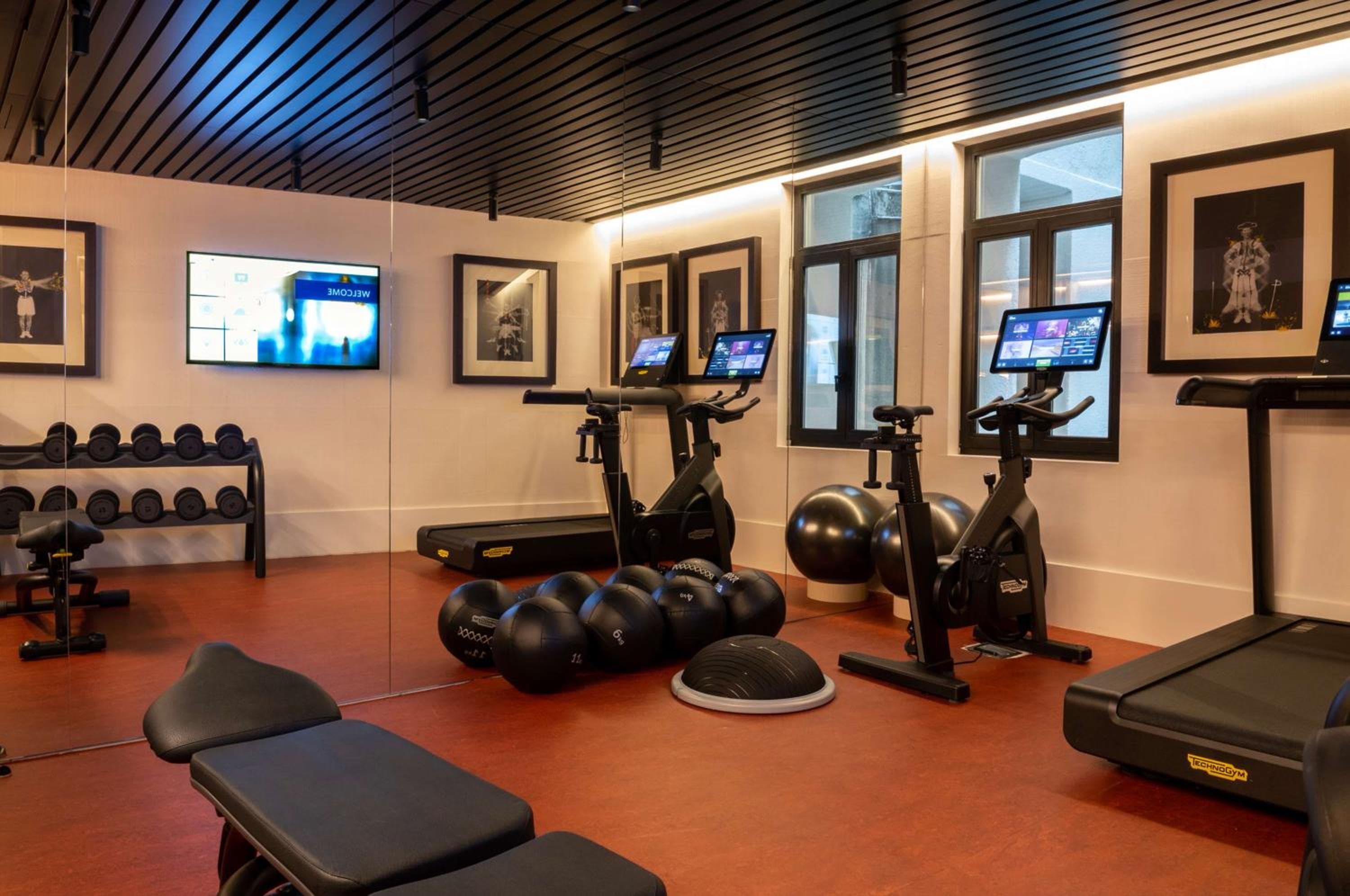 Hotel Montera Madrid, Curio Collection By Hilton — 26