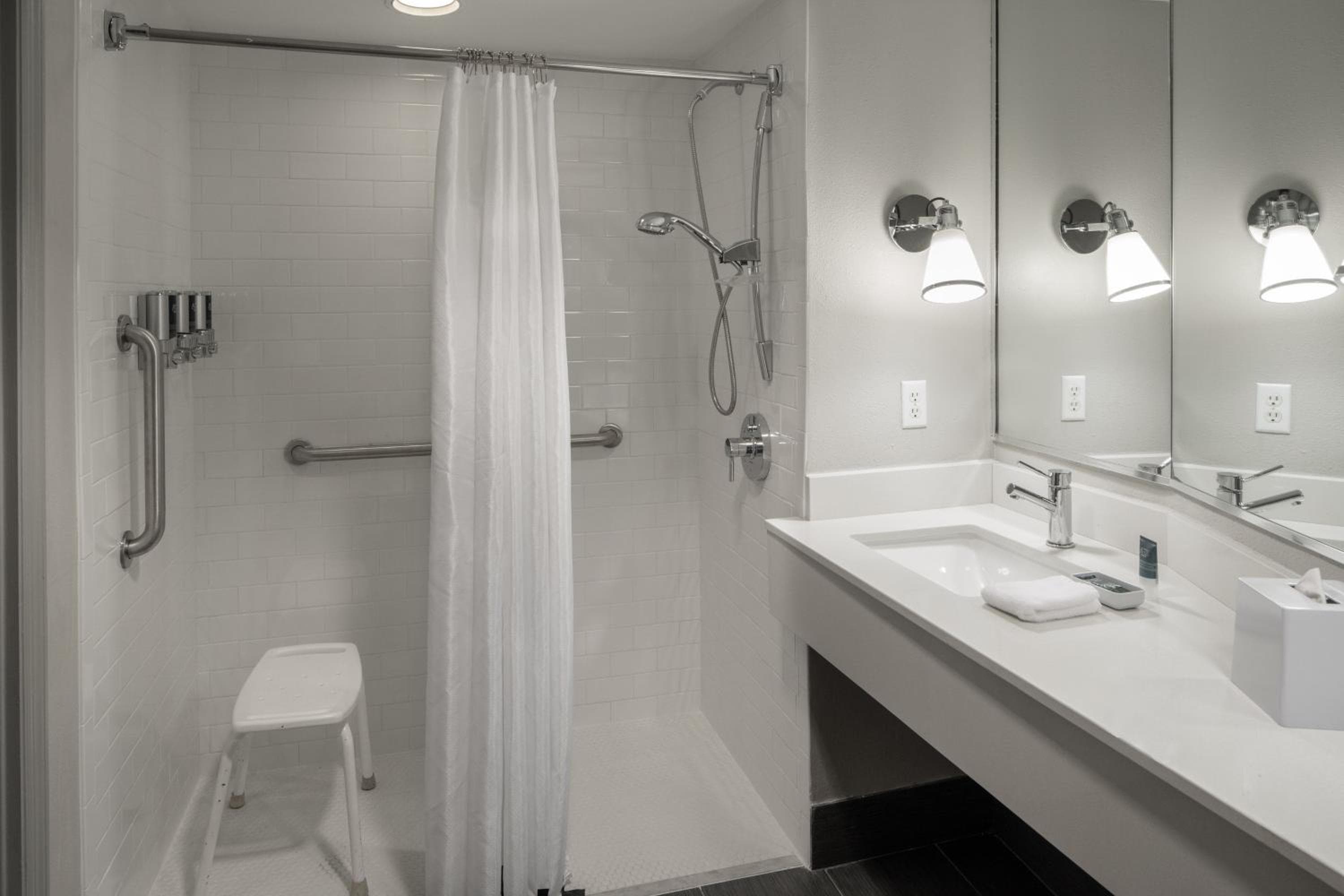 Cuatro puntos por Sheraton Orlando International Drive — 16