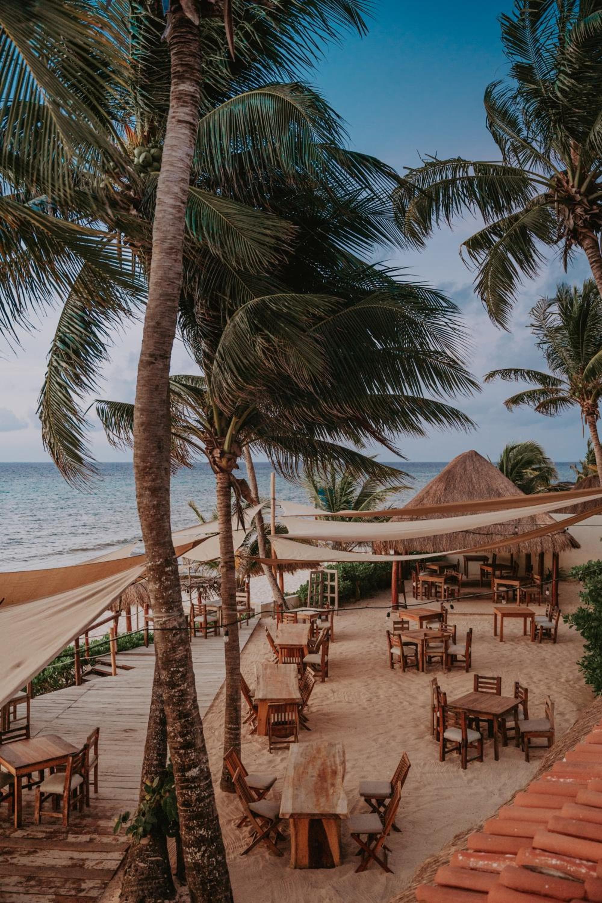 Petit Lafitte Beach Front Hotel & Bungalows — 11