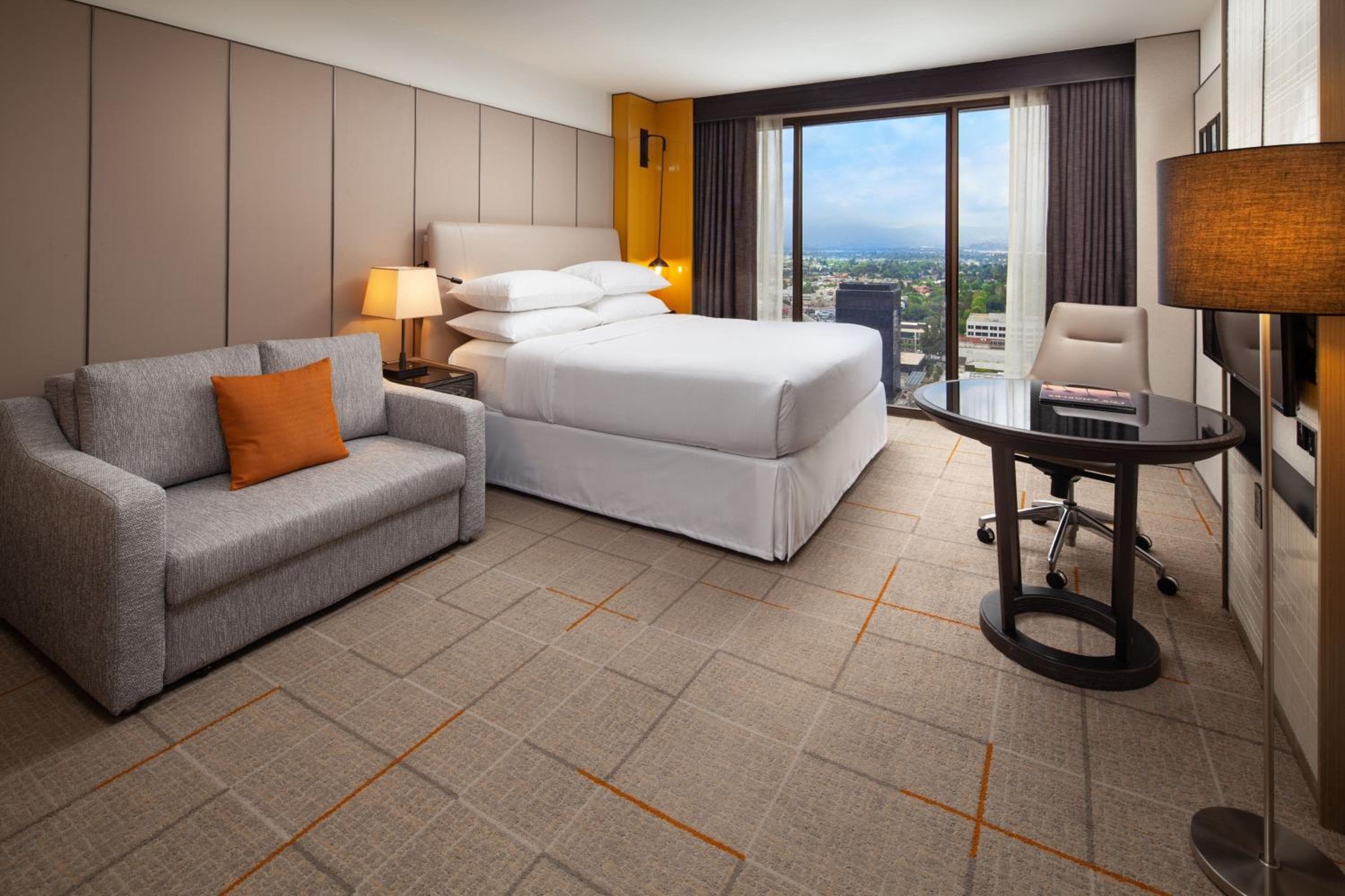 Sheraton Universal hotel, 333 Universal Hollywood Drive, Los Angeles, United States — photo 28