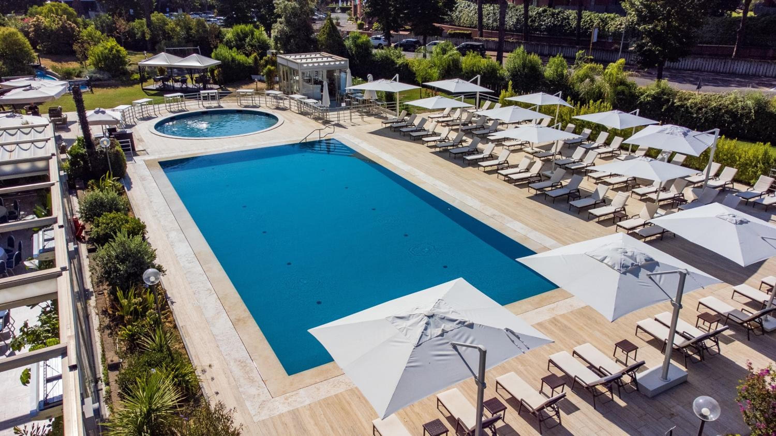 Holiday Inn Roma - Eur Parco Dei Medici, an IHG Hotel — 2