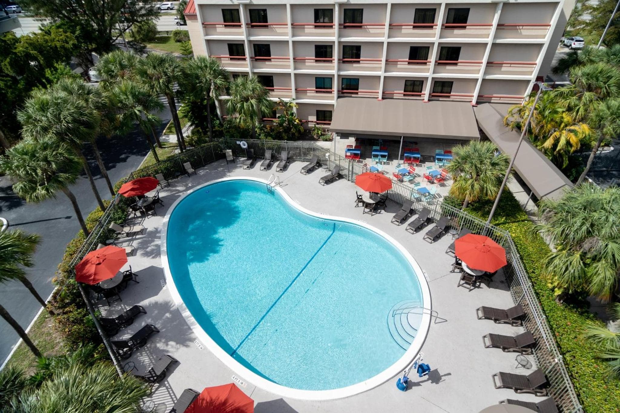 Red Roof Inn PLUS Miami Airport — 13
