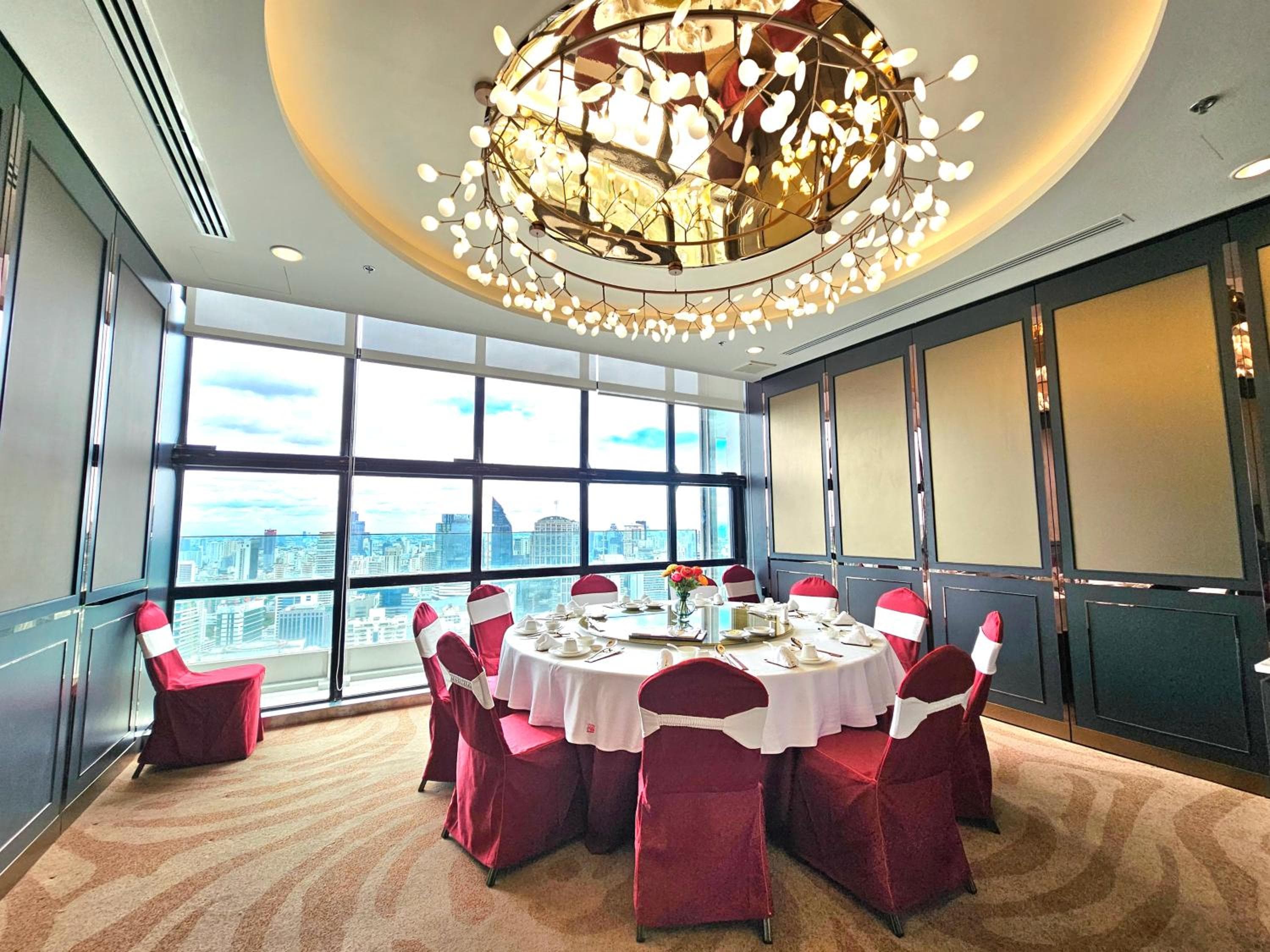 Column Bangkok Hotel — 25