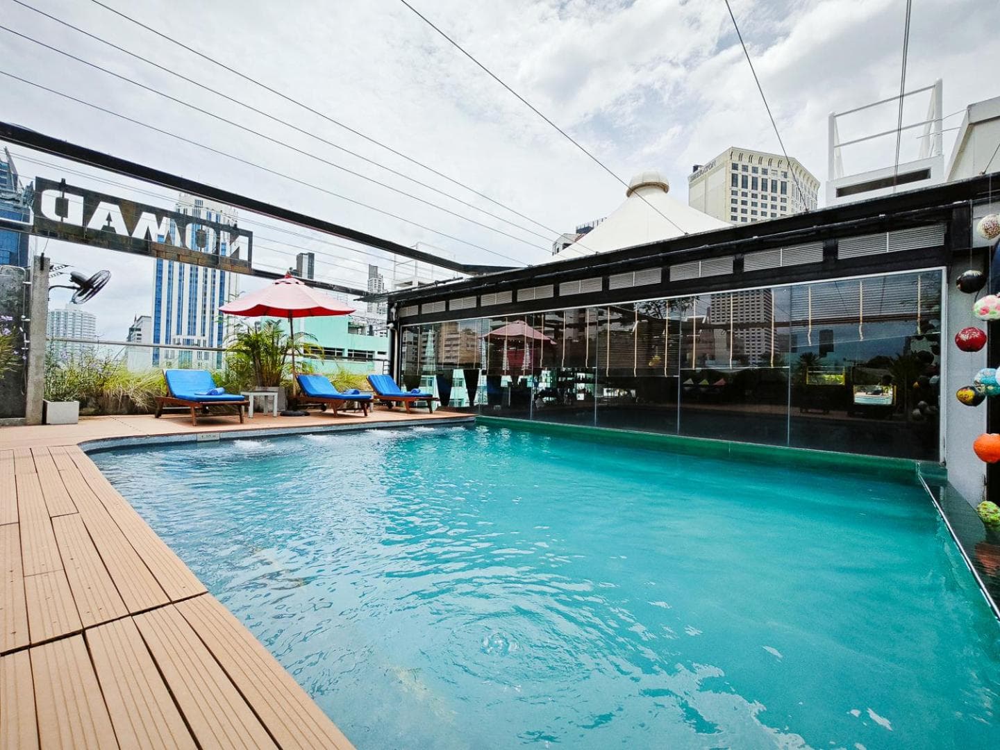 Galleria 10 Hotel Bangkok — 5