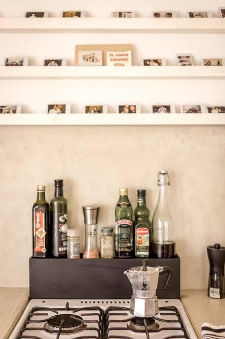 Authentic Loft Retreat Steps from Beach & Culture — 16
