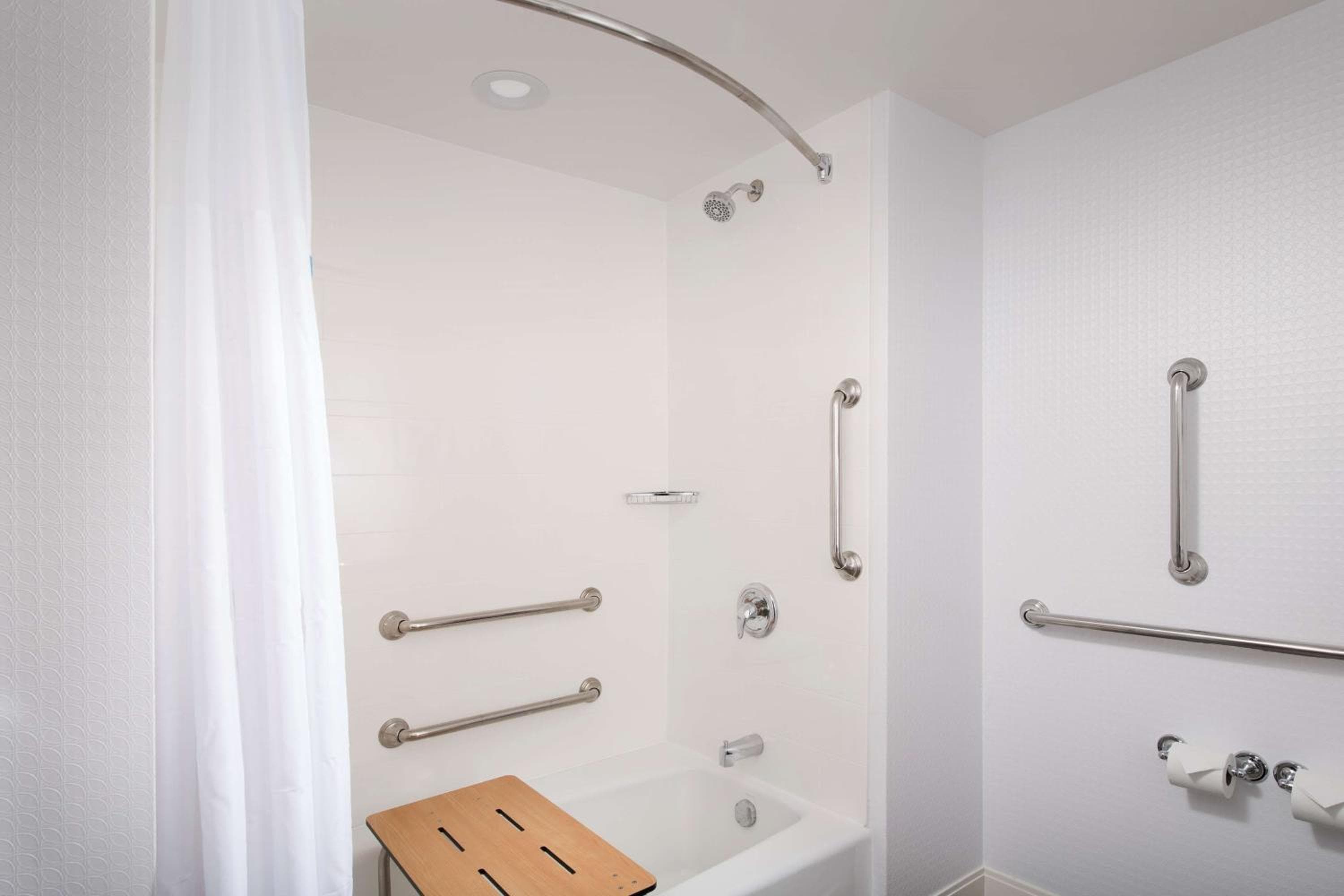 Hampton Inn Miami Airport East — 16