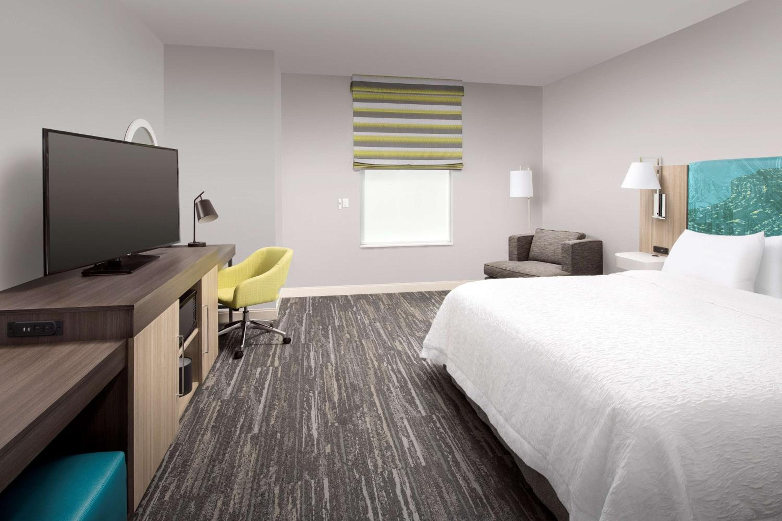 Hampton Inn Miami Airport East — 20