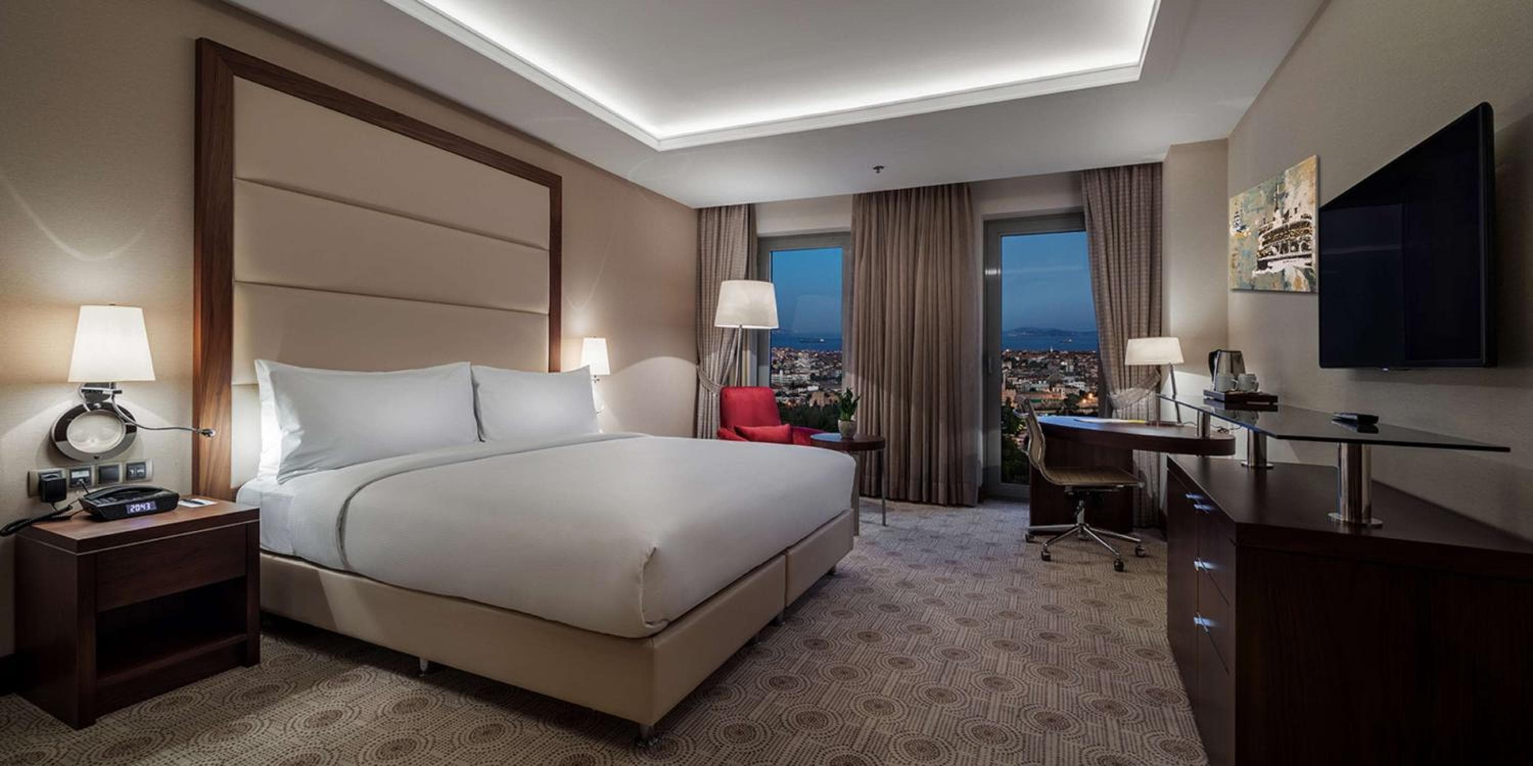 Doubletree By Hilton Istanbul Topkapi — 17