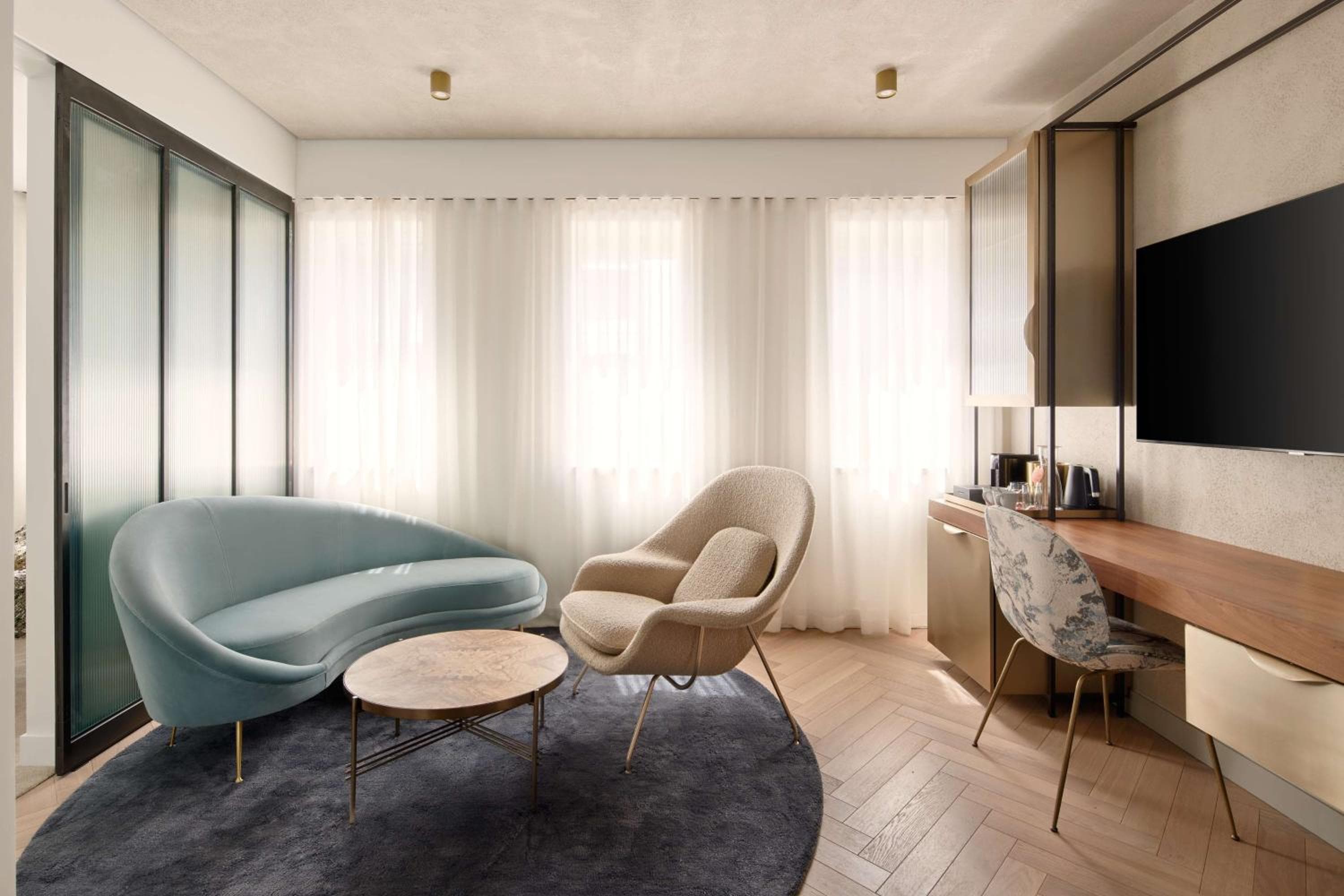 Canopy by Hilton London City — 16