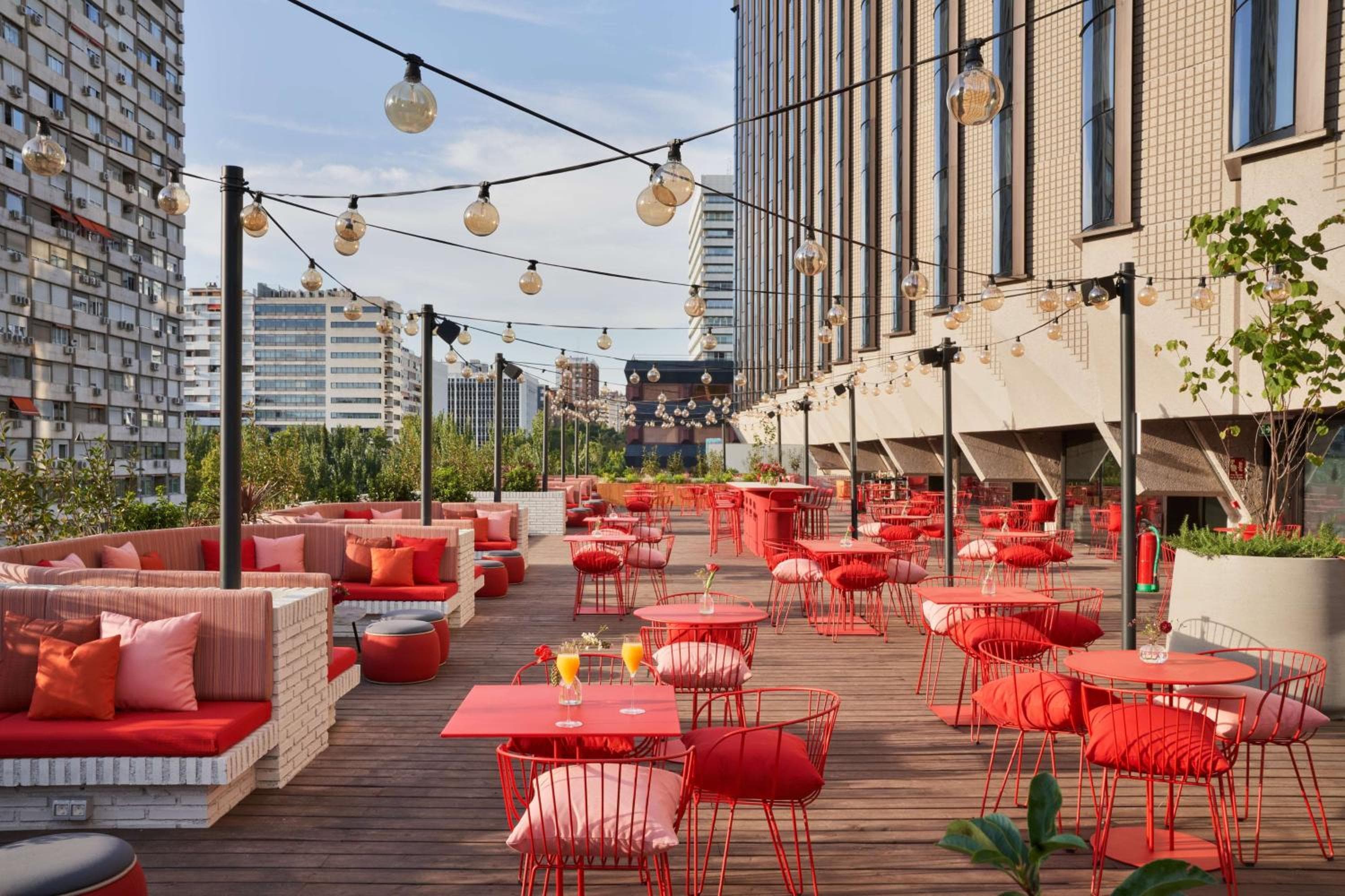 Canopy by Hilton Madrid Castellana — 1