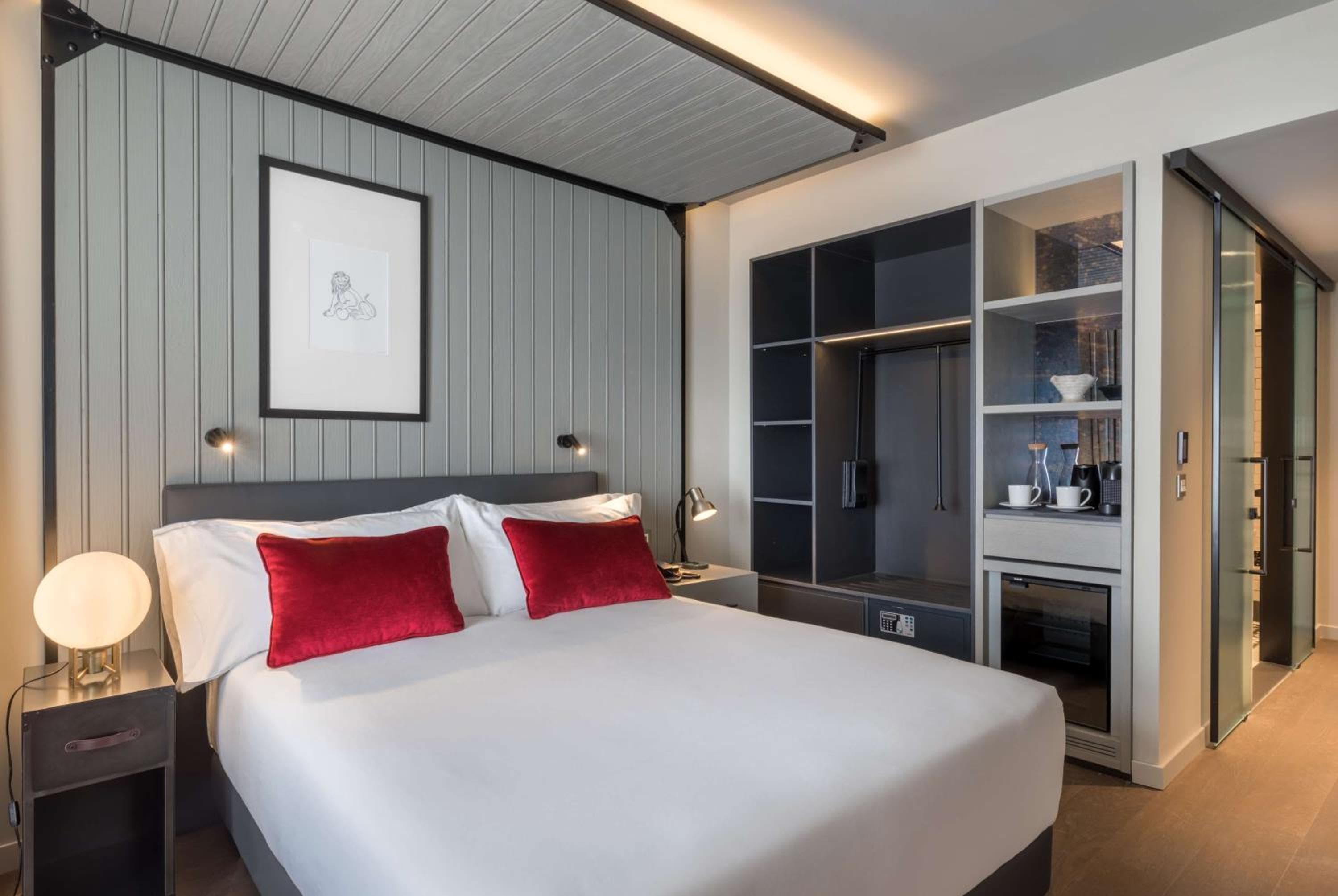 Canopy by Hilton Madrid Castellana — 3