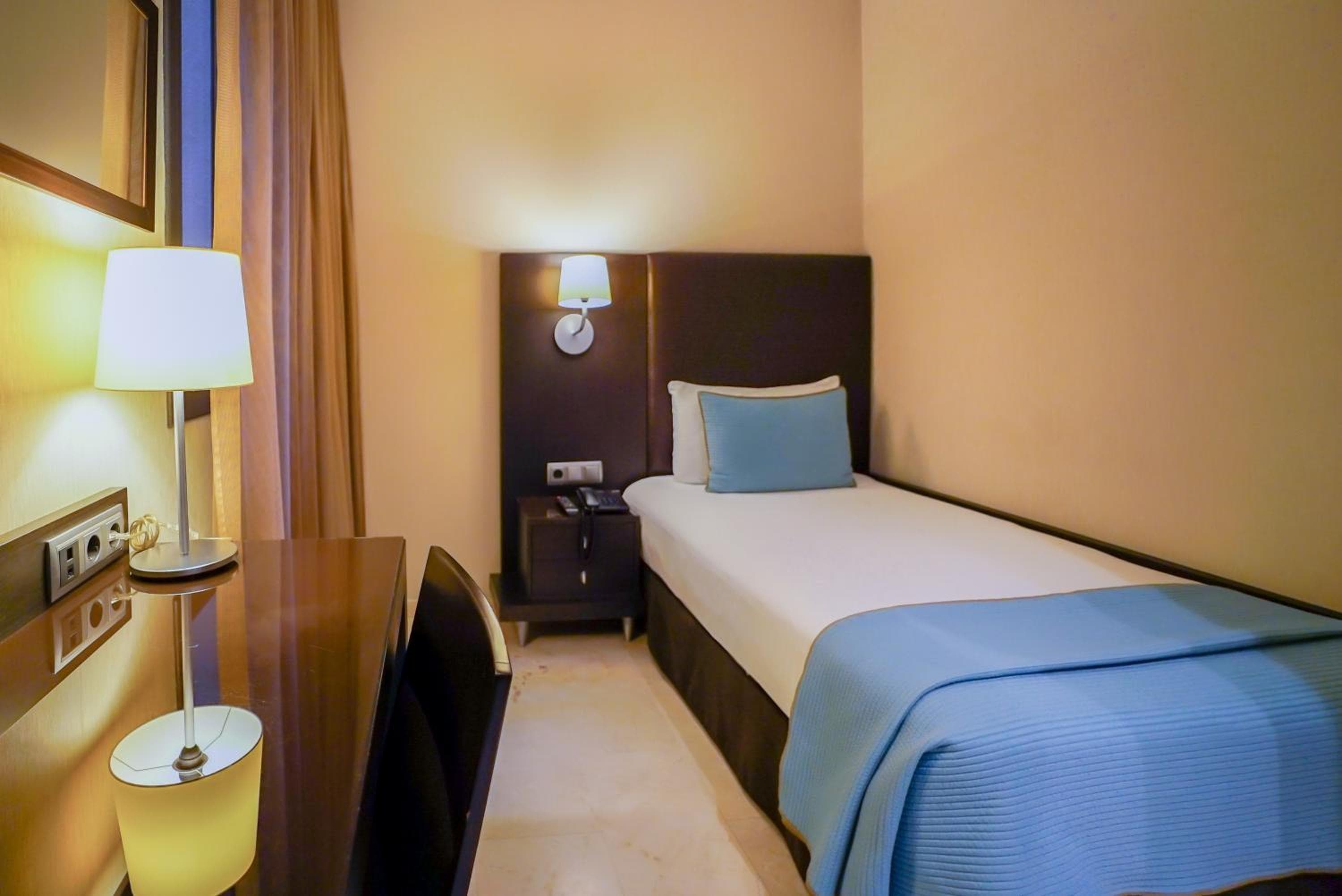 Hotel Constanza — 25