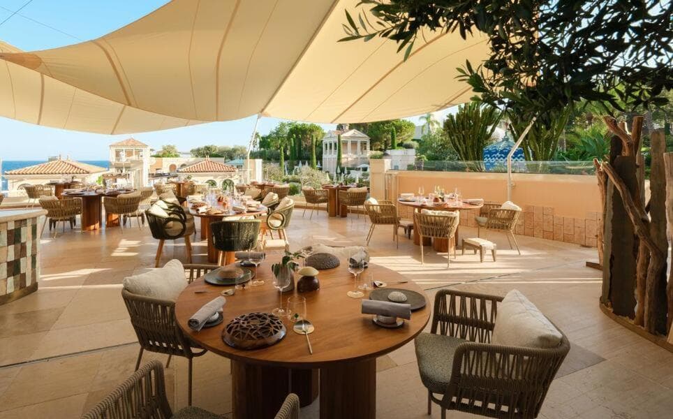 Montecarlo Bay Hotel & Resort — 17