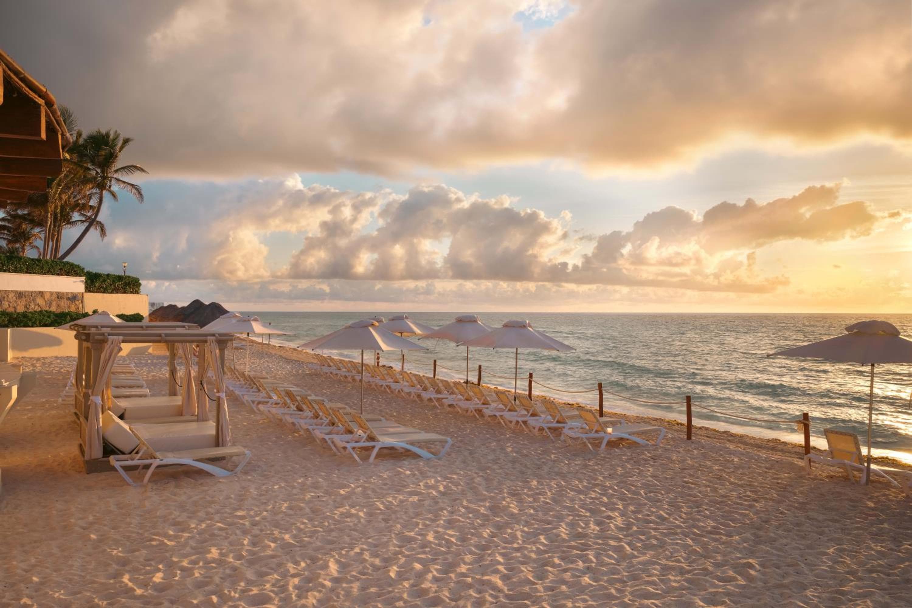Wyndham Grand Cancun All Inclusive Resort & Villas — 14