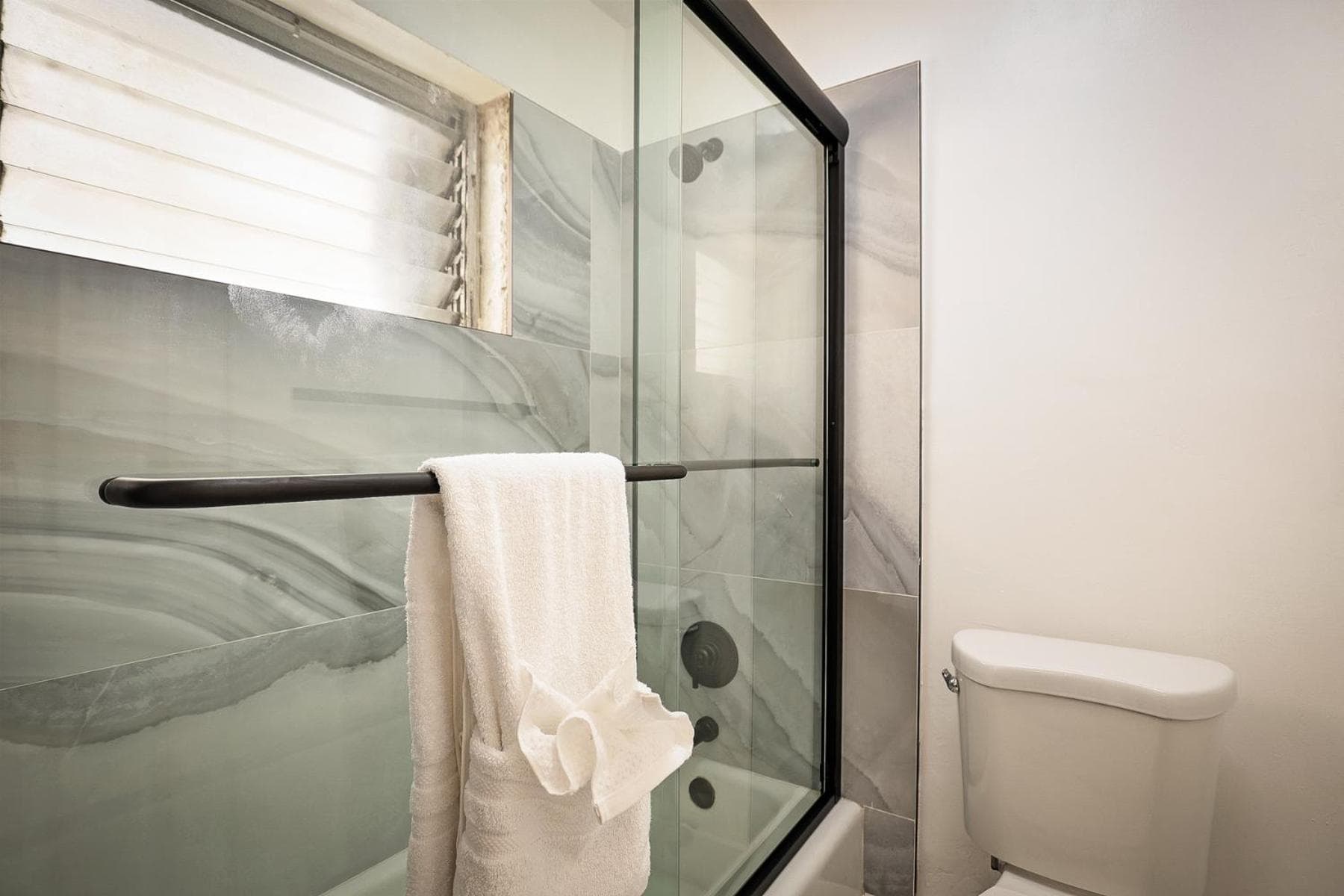 La Mer Suites — 25