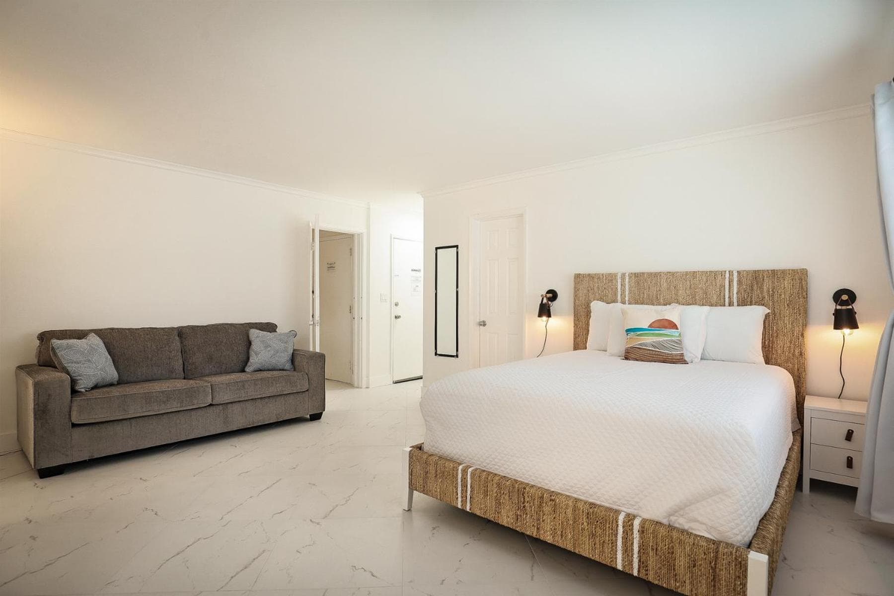 La Mer Suites — 15