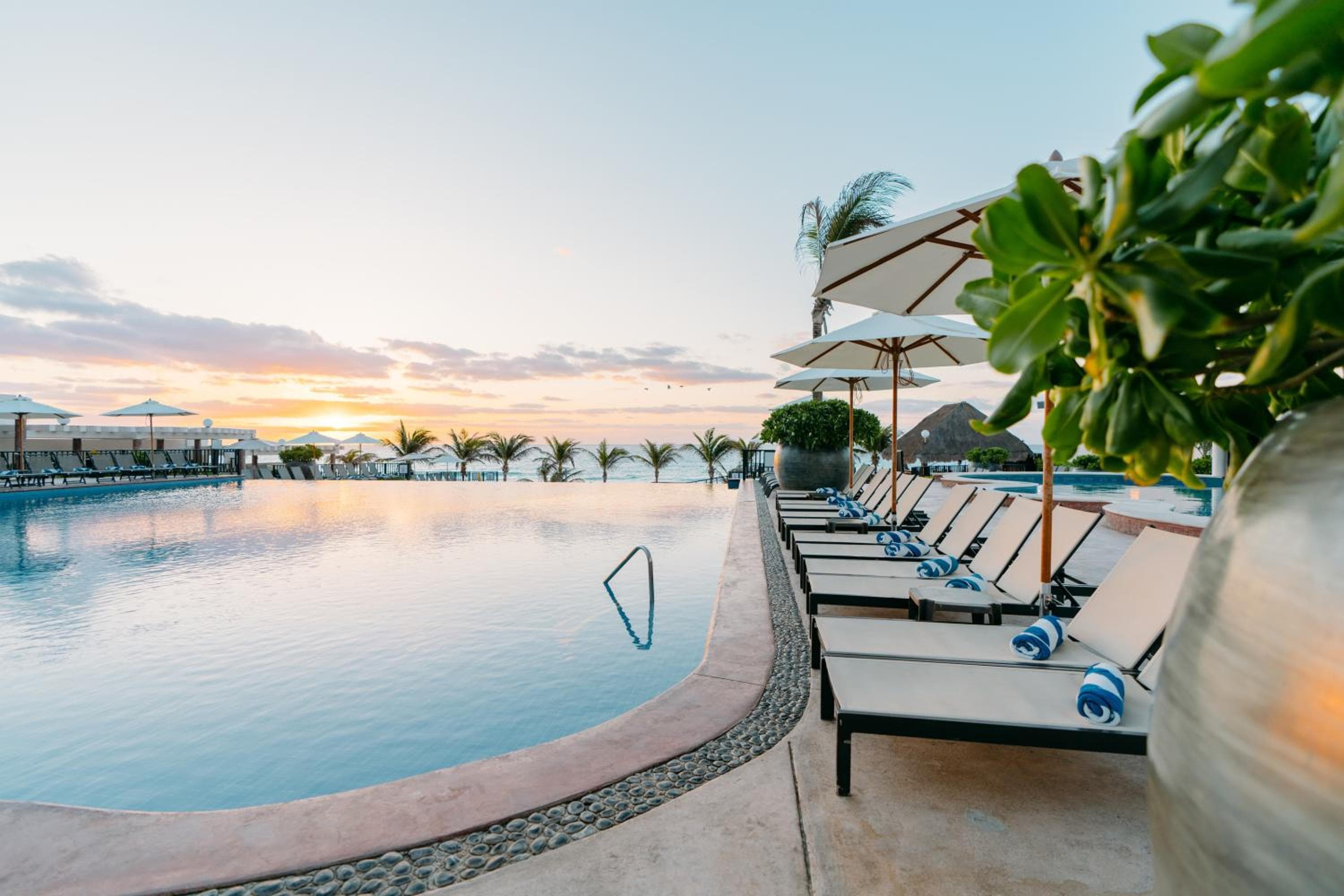 Seadust Cancun Beach Resort - All Inclusive — 28
