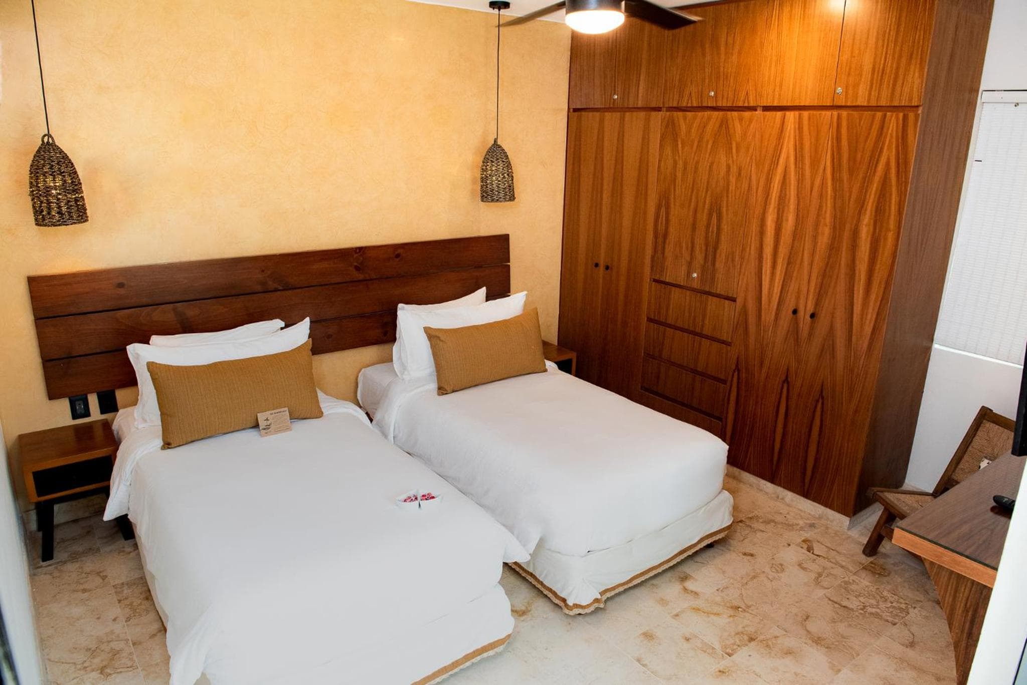 Maya Villa Condo Hotel and Beachclub — 9
