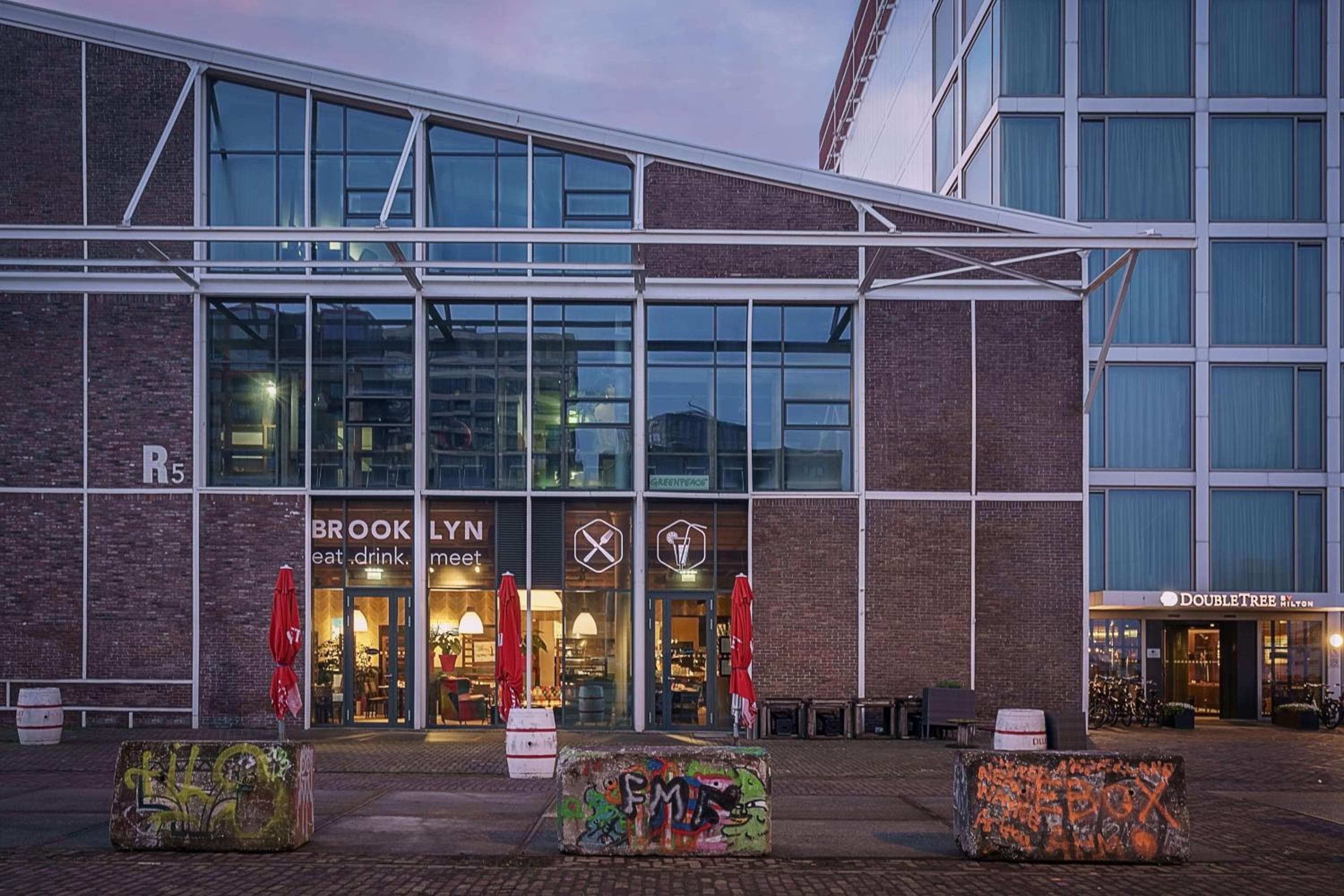 DoubleTree by Hilton Amsterdam - NDSM Wharf — 20