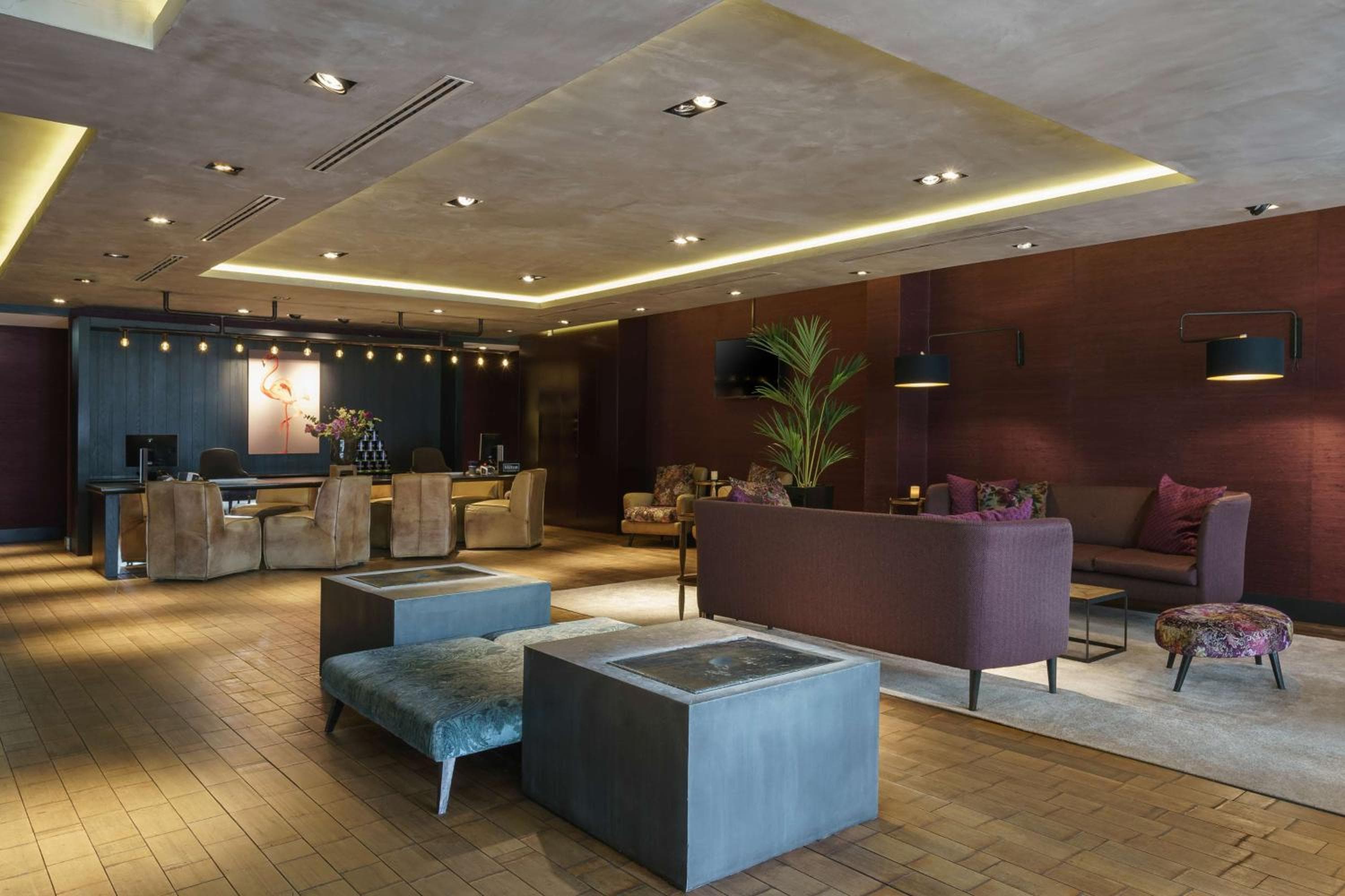 DoubleTree by Hilton Amsterdam - NDSM Wharf — 2