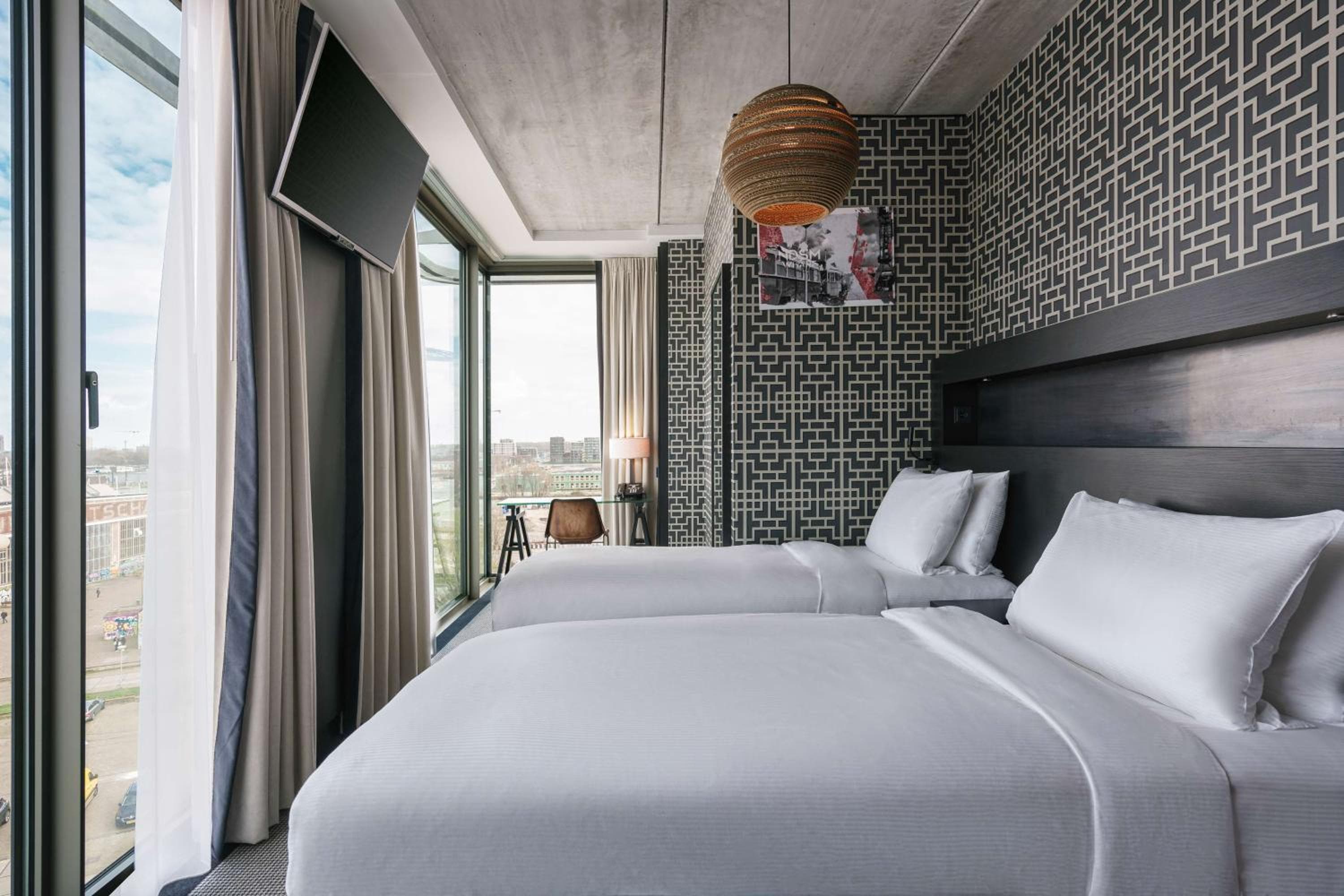 DoubleTree by Hilton Amsterdam - NDSM Wharf — 6