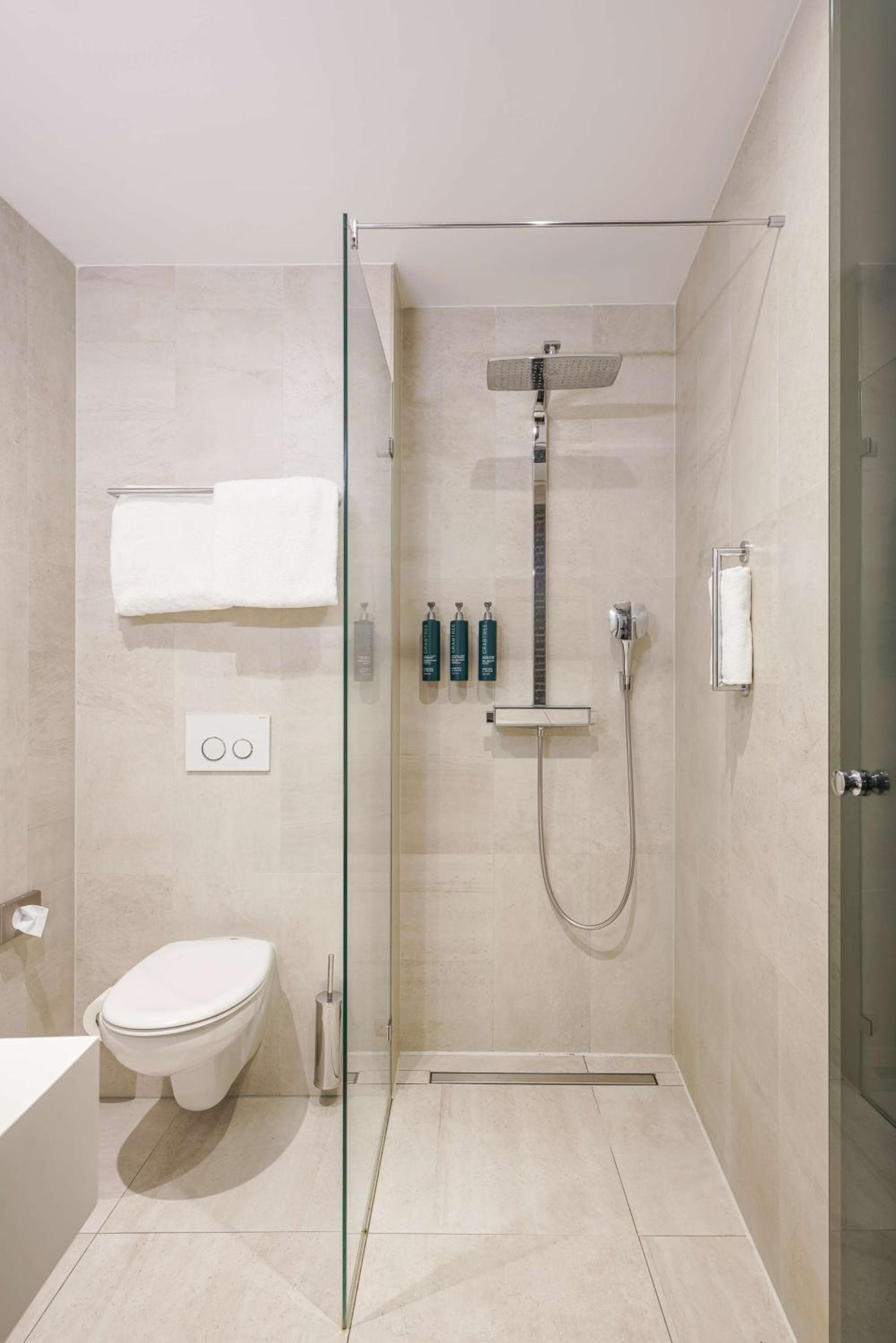 DoubleTree by Hilton Amsterdam - NDSM Wharf — 27