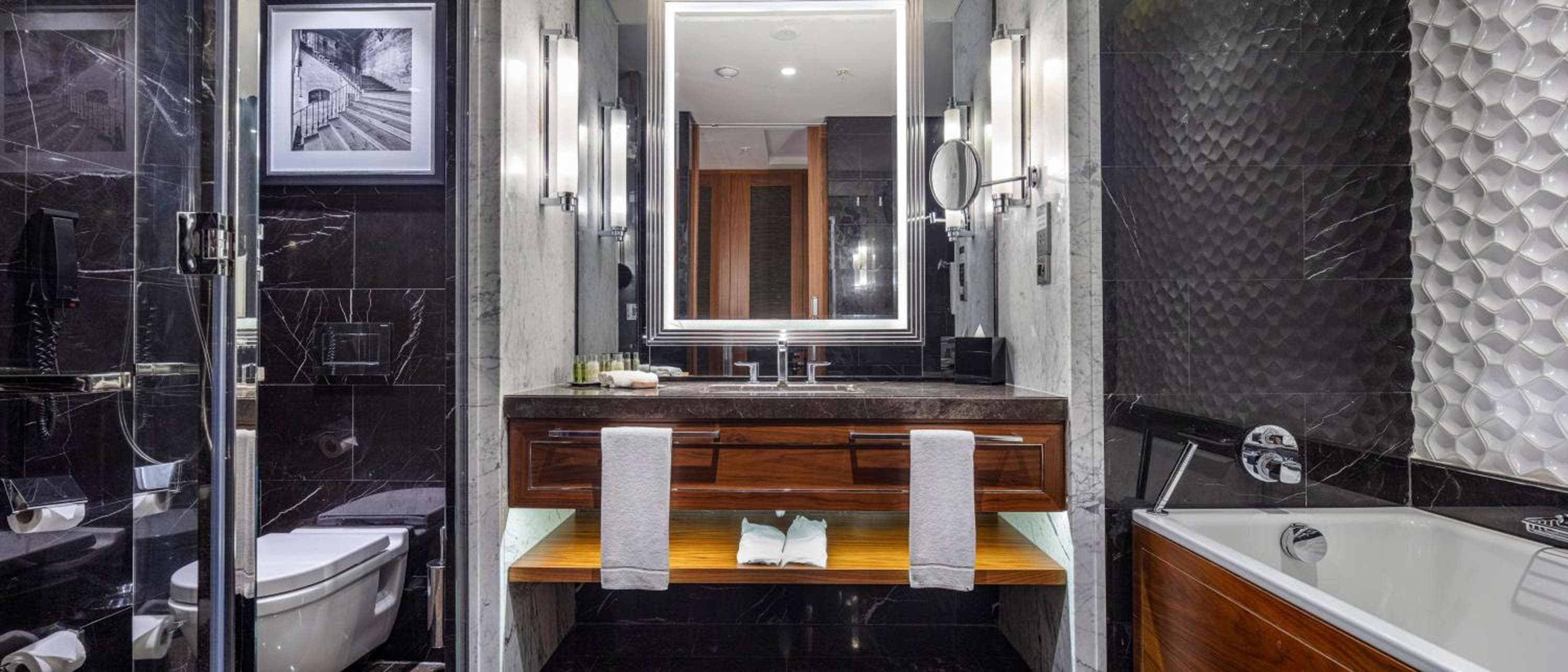 Hilton Istanbul Bomonti hotel, Silahsor Cad. No: 42 Bomonti-Sisli, Istanbul, Turkey — photo 179