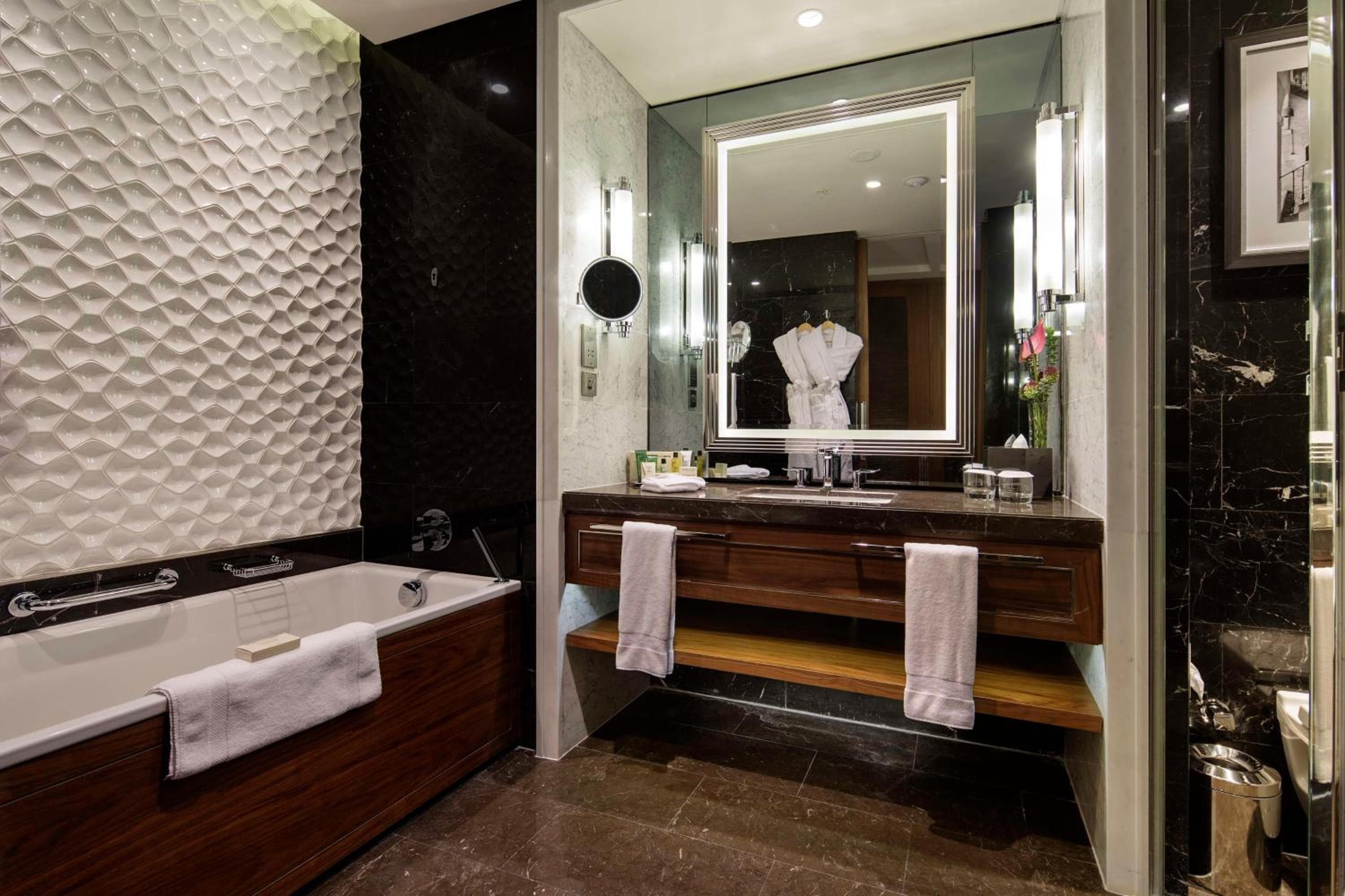 Hilton Istanbul Bomonti hotel, Silahsor Cad. No: 42 Bomonti-Sisli, Istanbul, Turkey — photo 18