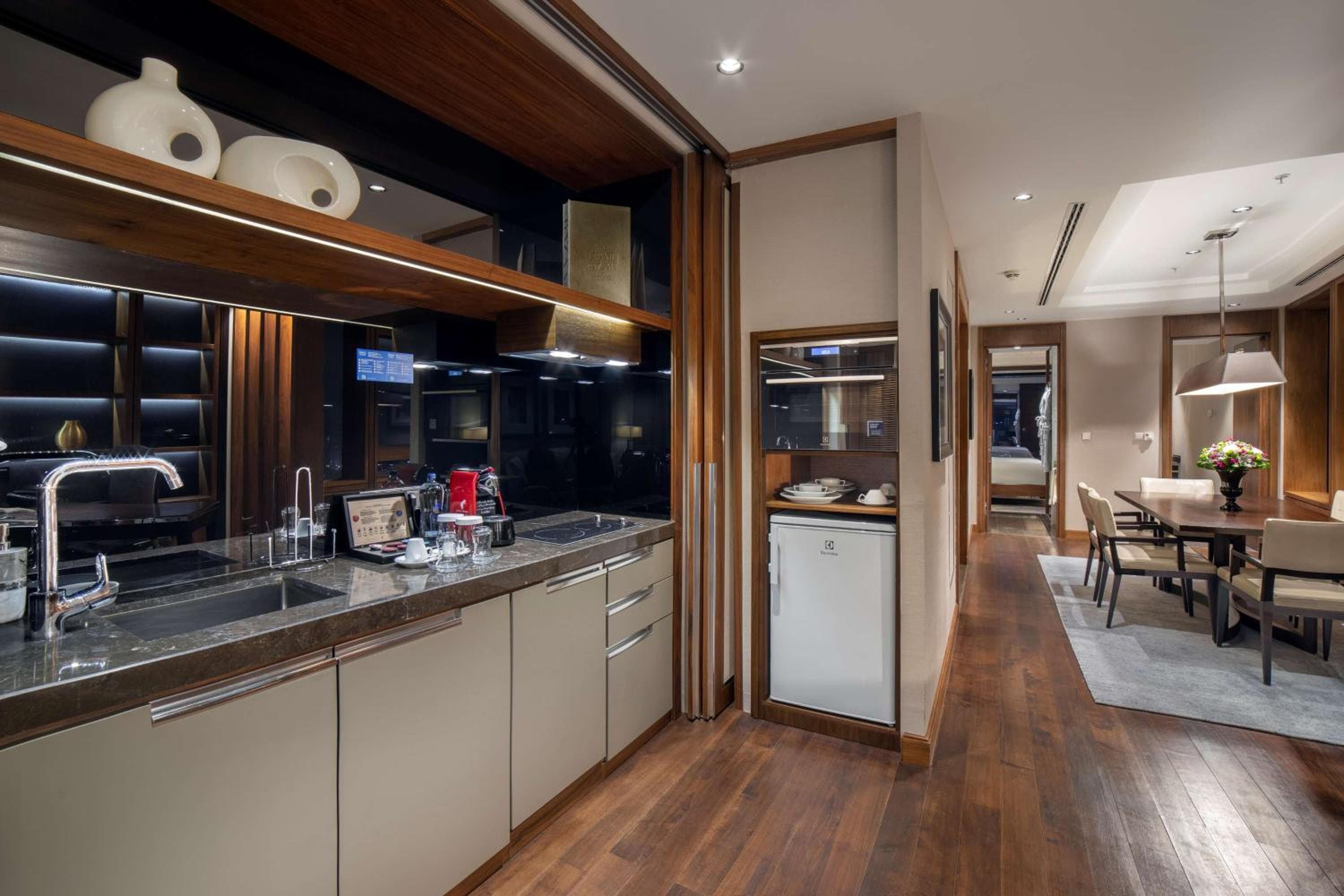 Hilton Istanbul Bomonti hotel, Silahsor Cad. No: 42 Bomonti-Sisli, Istanbul, Turkey — photo 130